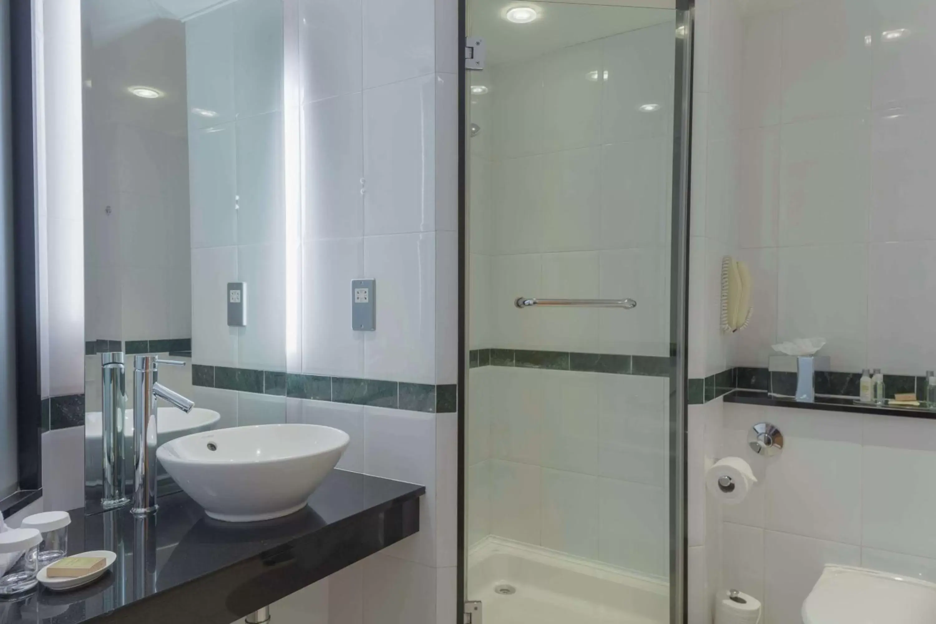 Bathroom in Hilton Newcastle Gateshead