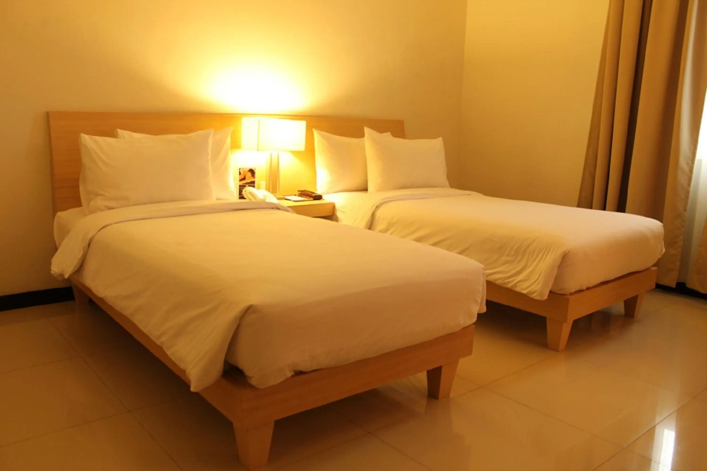Bedroom, Bed in Hotel Santika Bengkulu