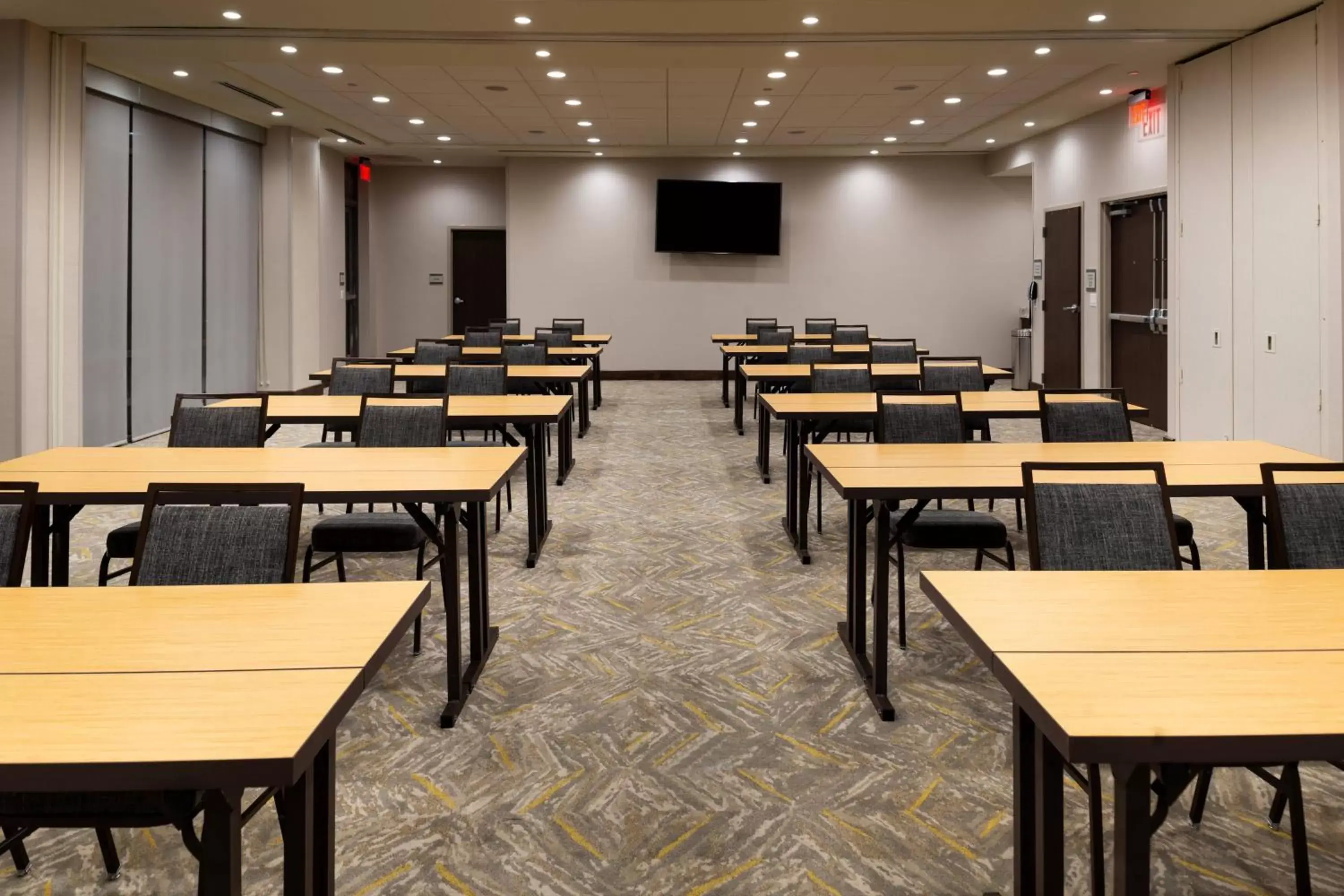 Meeting/conference room in Courtyard by Marriott Charlotte Northlake