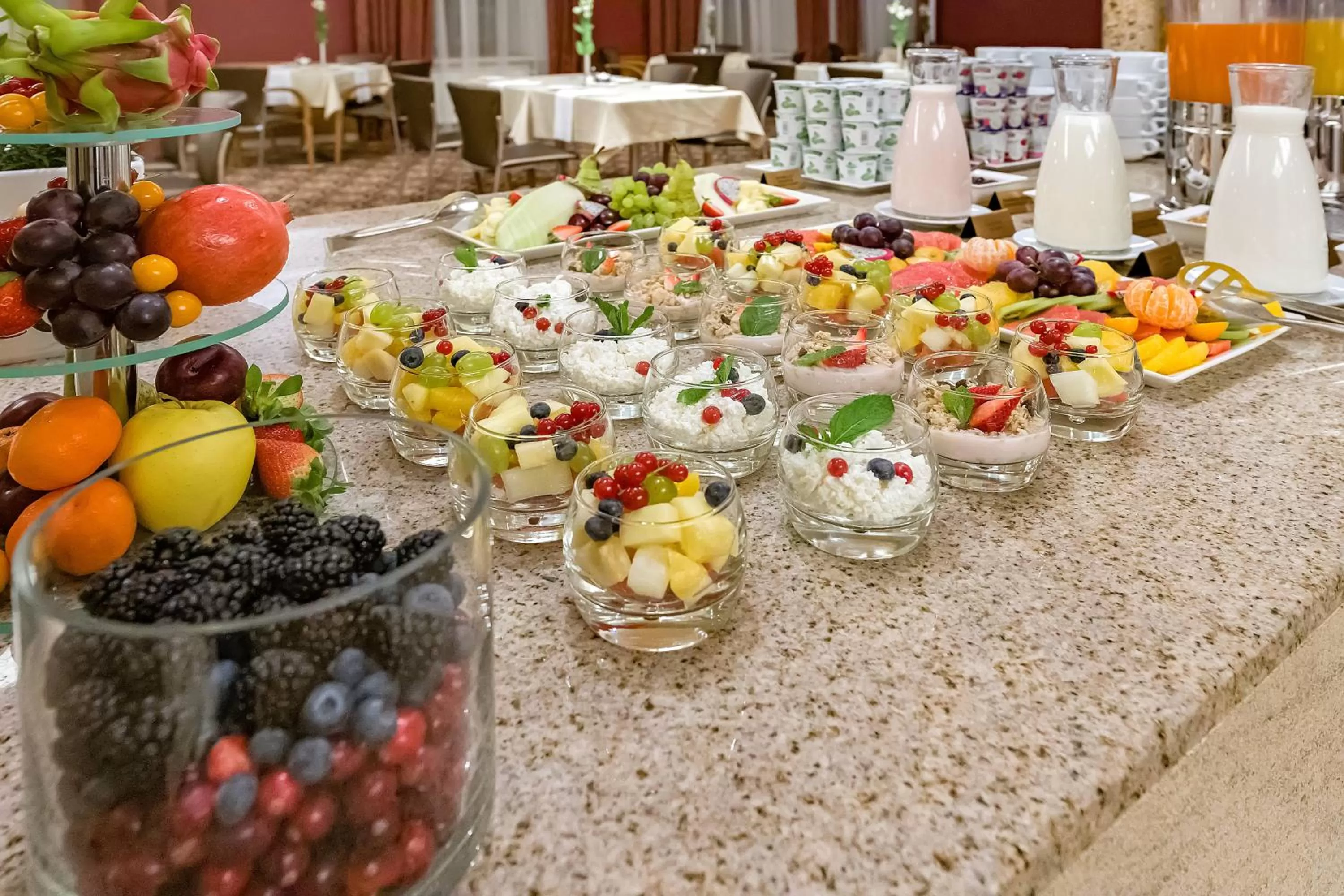 Restaurant/places to eat in Artis Centrum Hotels