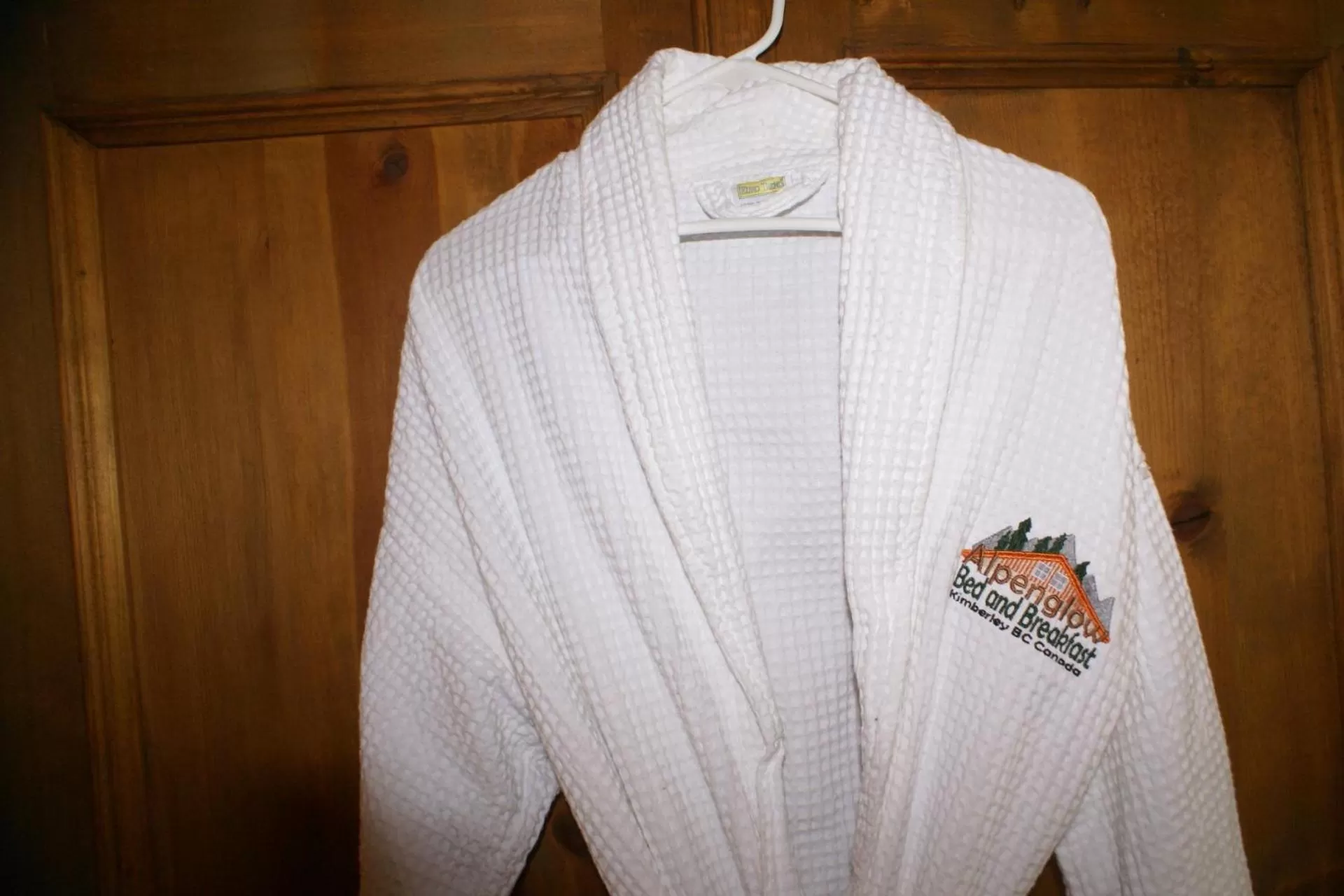 Bedroom, Bed in Alpenglow Bed and Breakfast