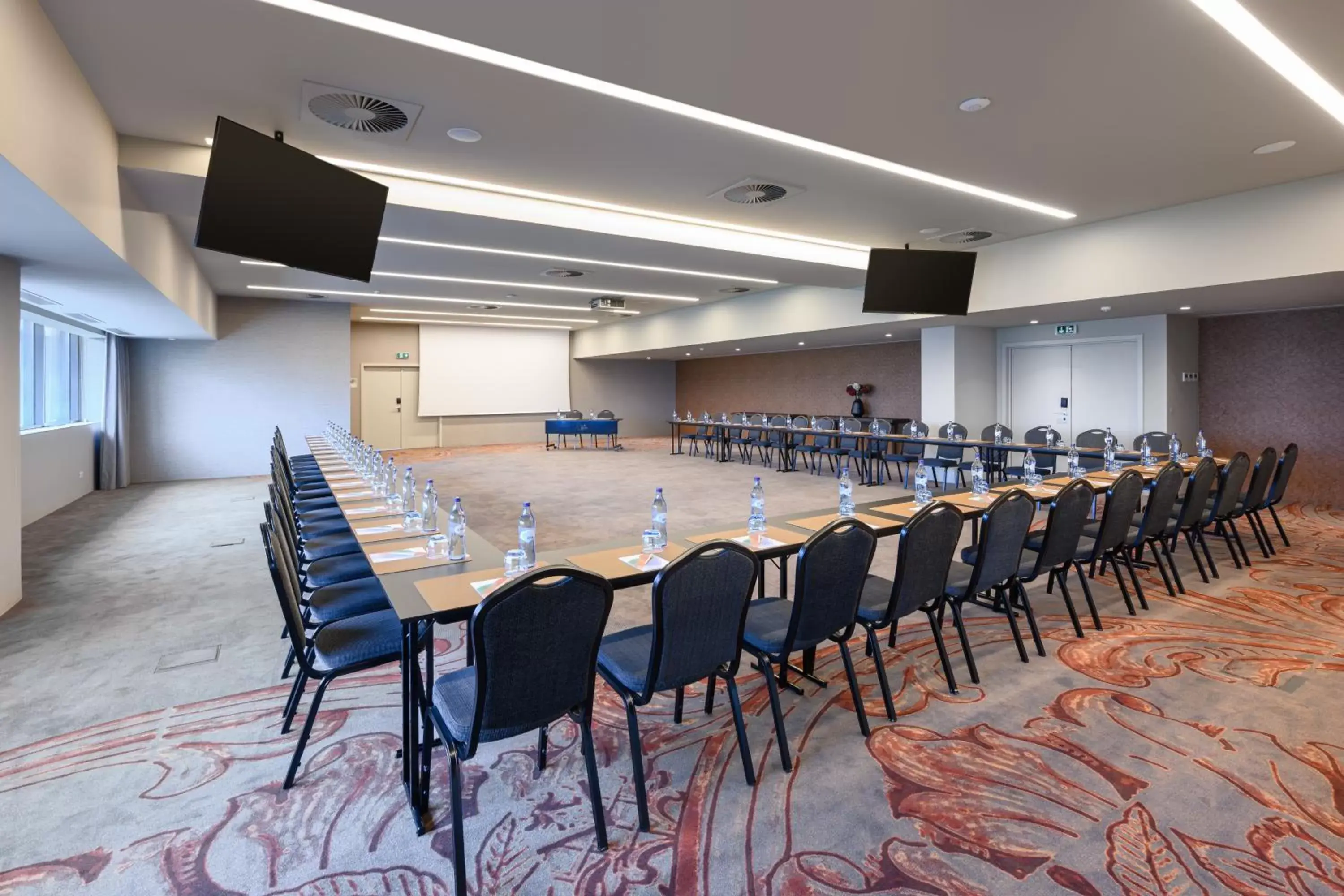 Meeting/conference room in Meliá Lisboa Aeroporto