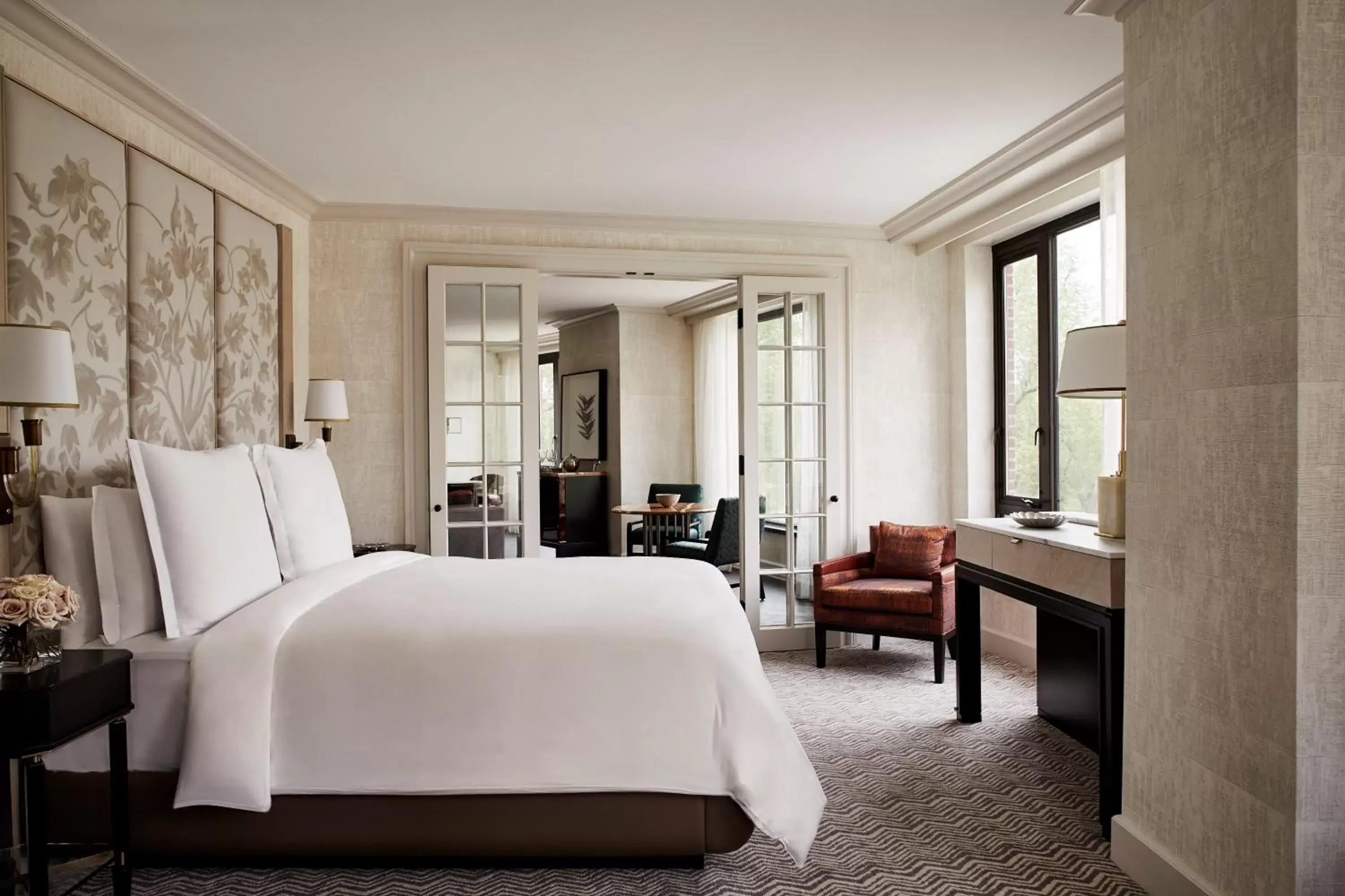 Bed in Four Seasons Boston