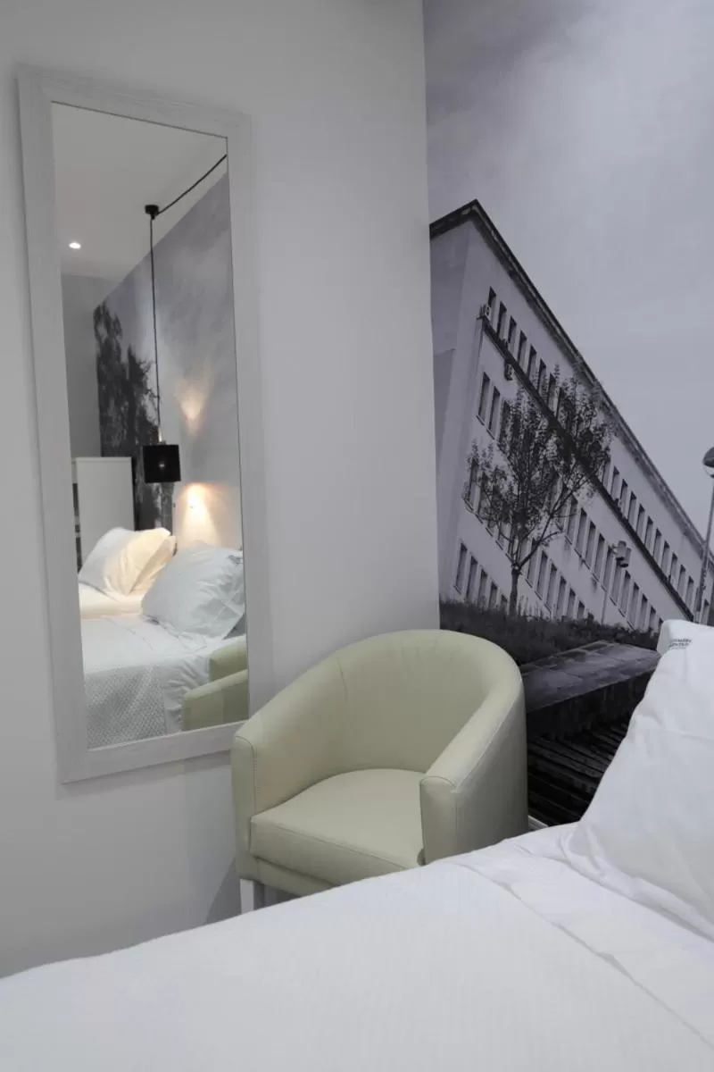 Bedroom, Bed in Coimbra Monumentais B&B