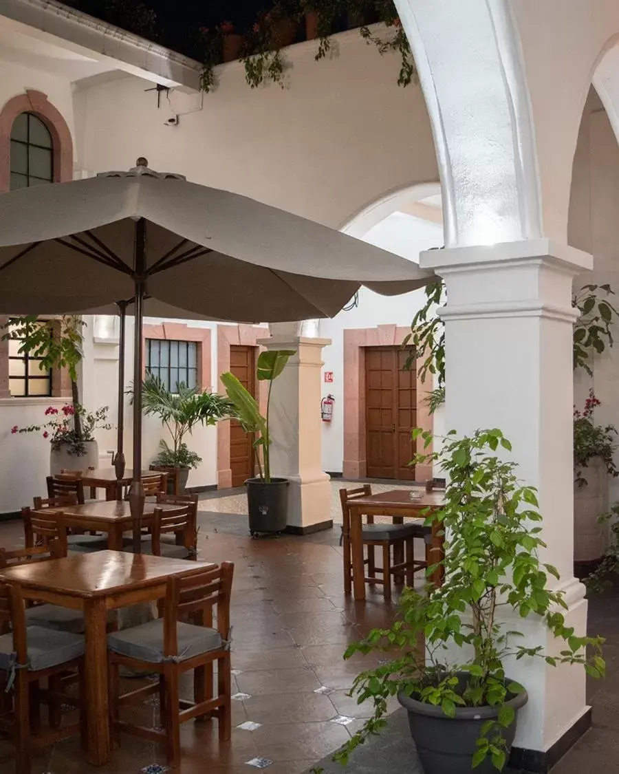 Patio in Hotel Catedral