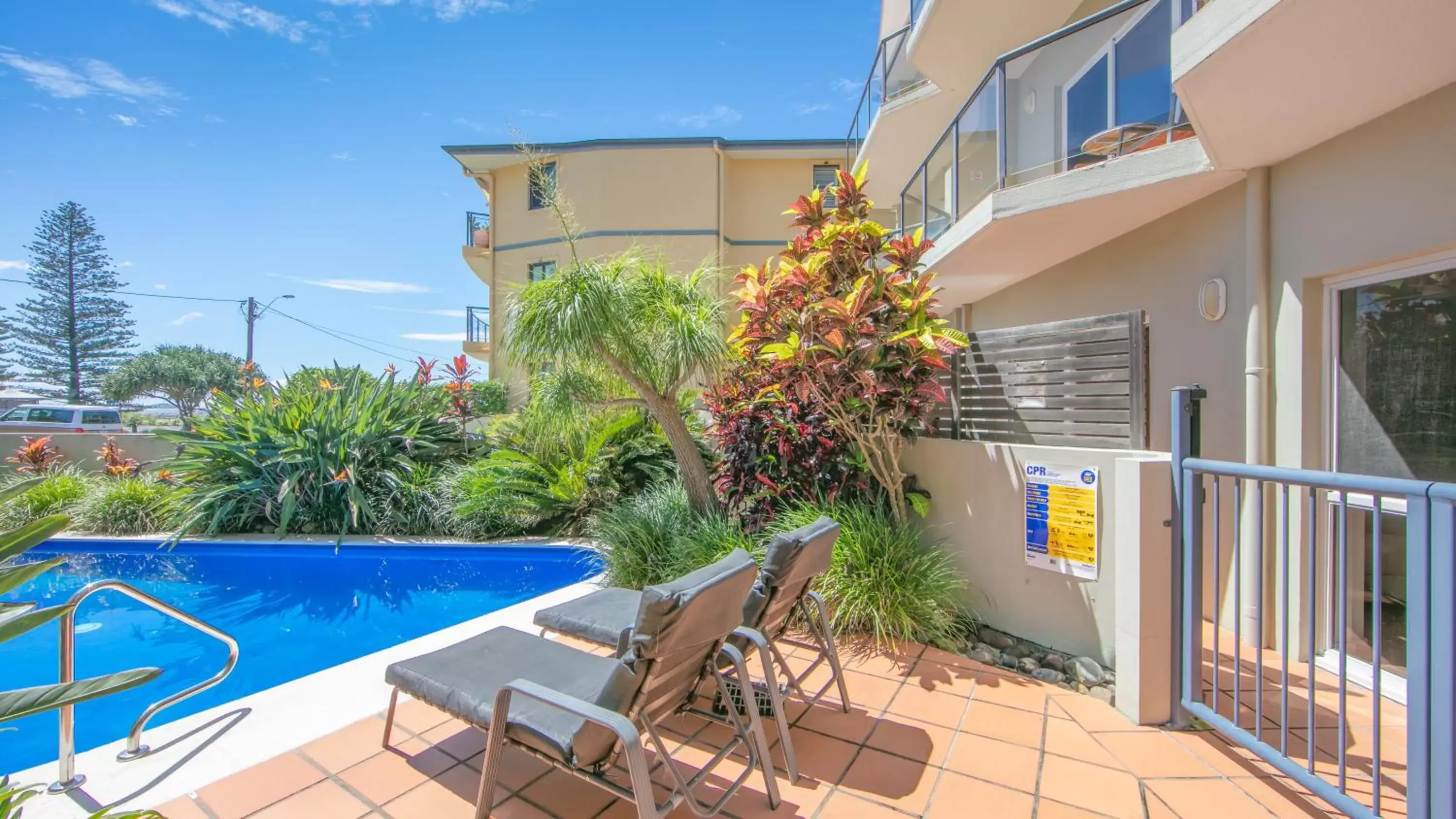 Swimming Pool in Yamba Beach Motel