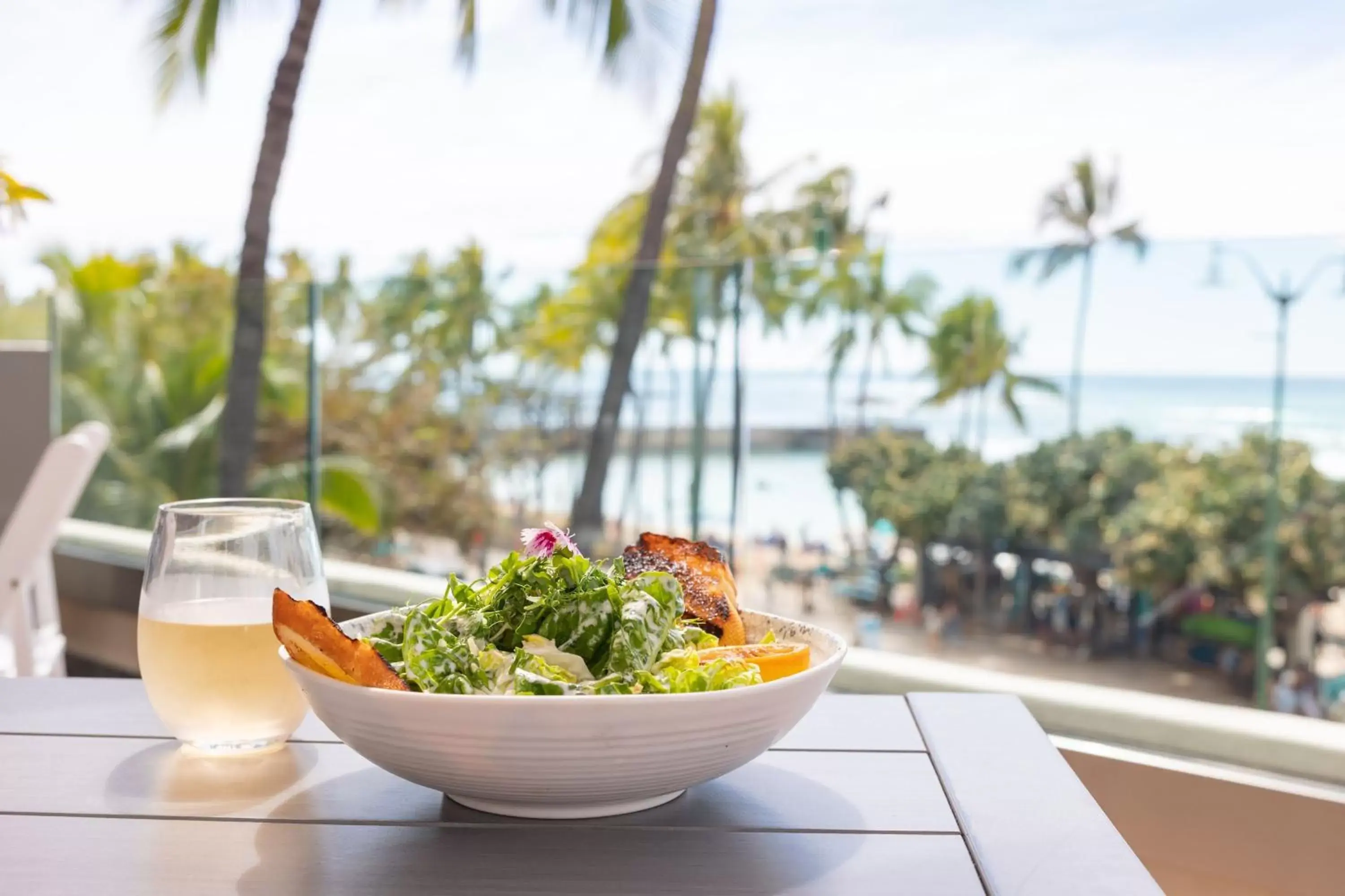 Restaurant/places to eat in Waikiki Beach Marriott Resort & Spa
