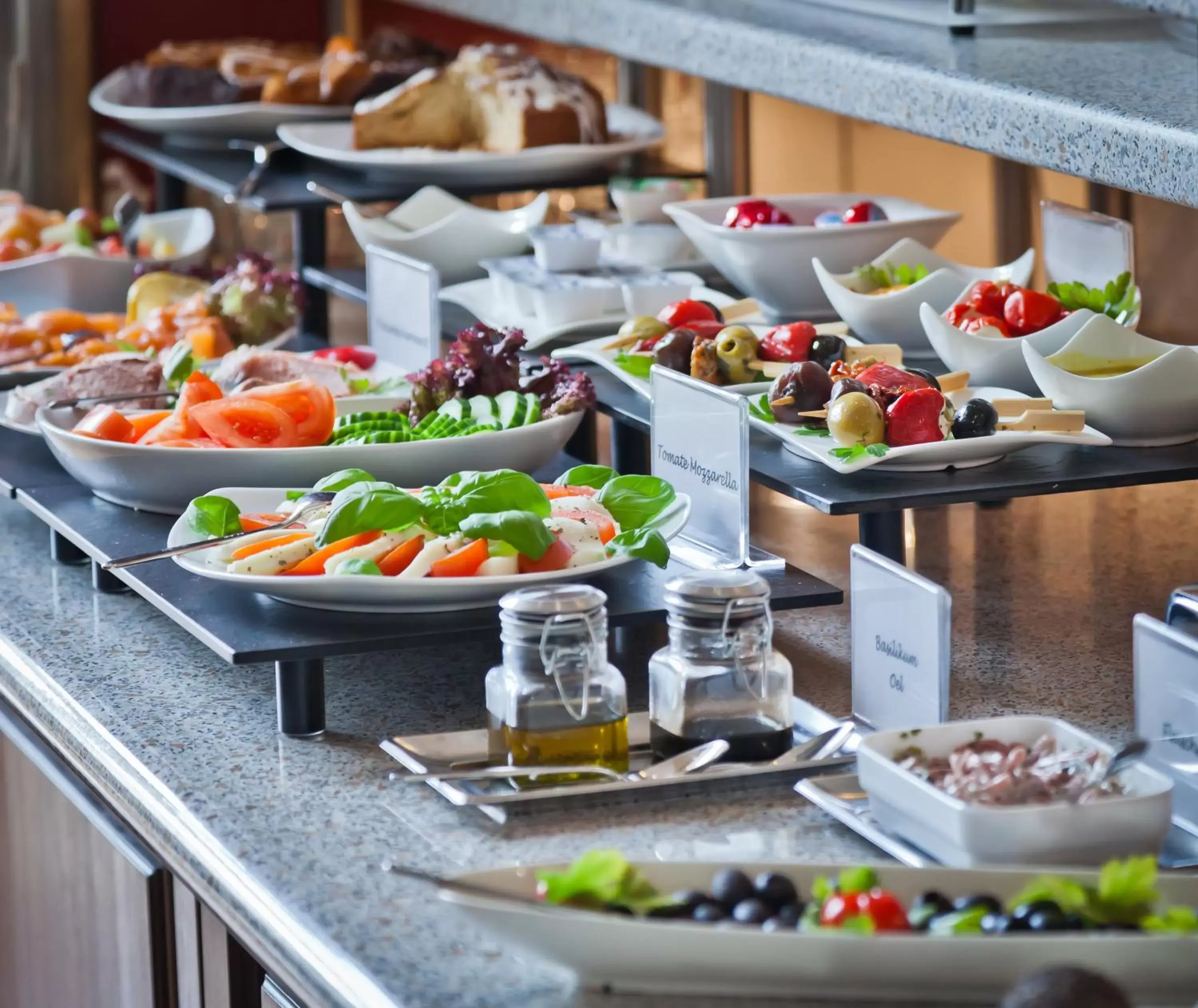 Buffet breakfast, Food in Arthotel ANA Residence Bremen