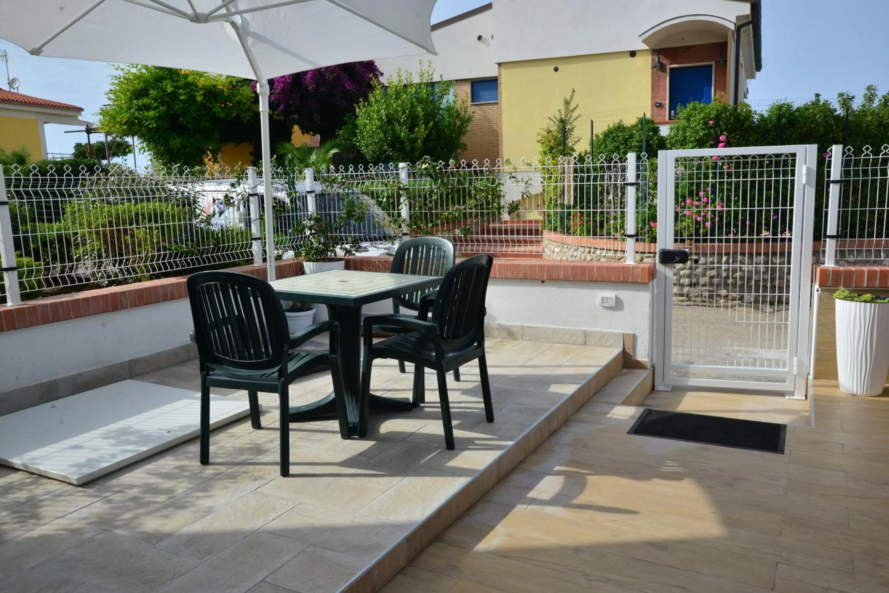 Patio in Residence Airone