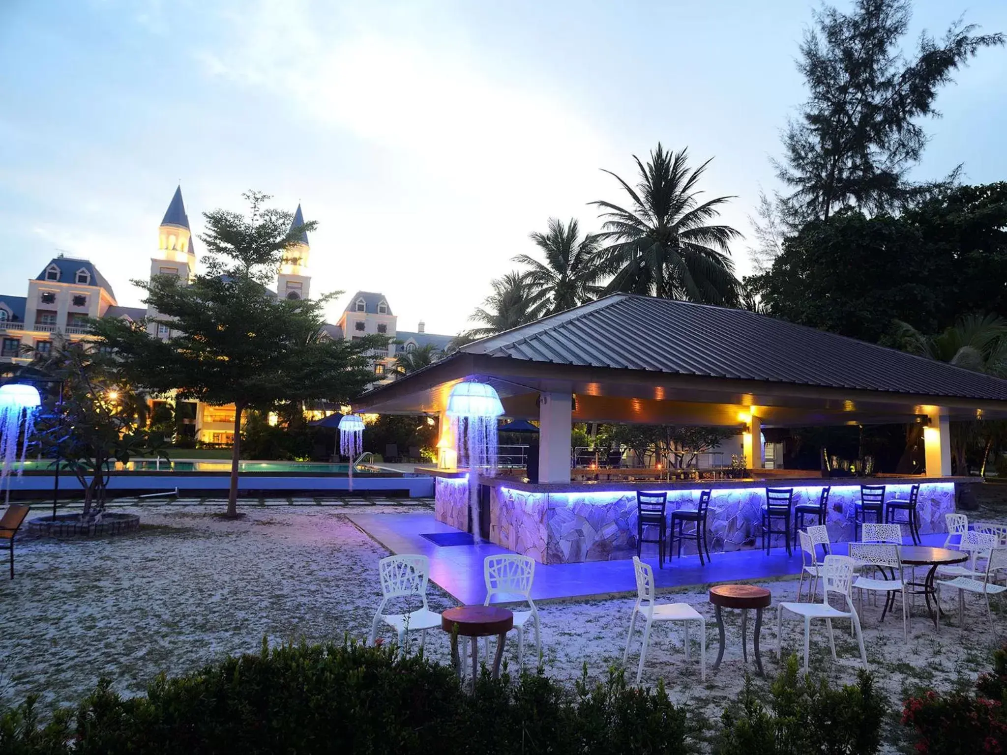 Lounge or bar, Swimming Pool in Bella Vista Waterfront Resort, Kuah Langkawi