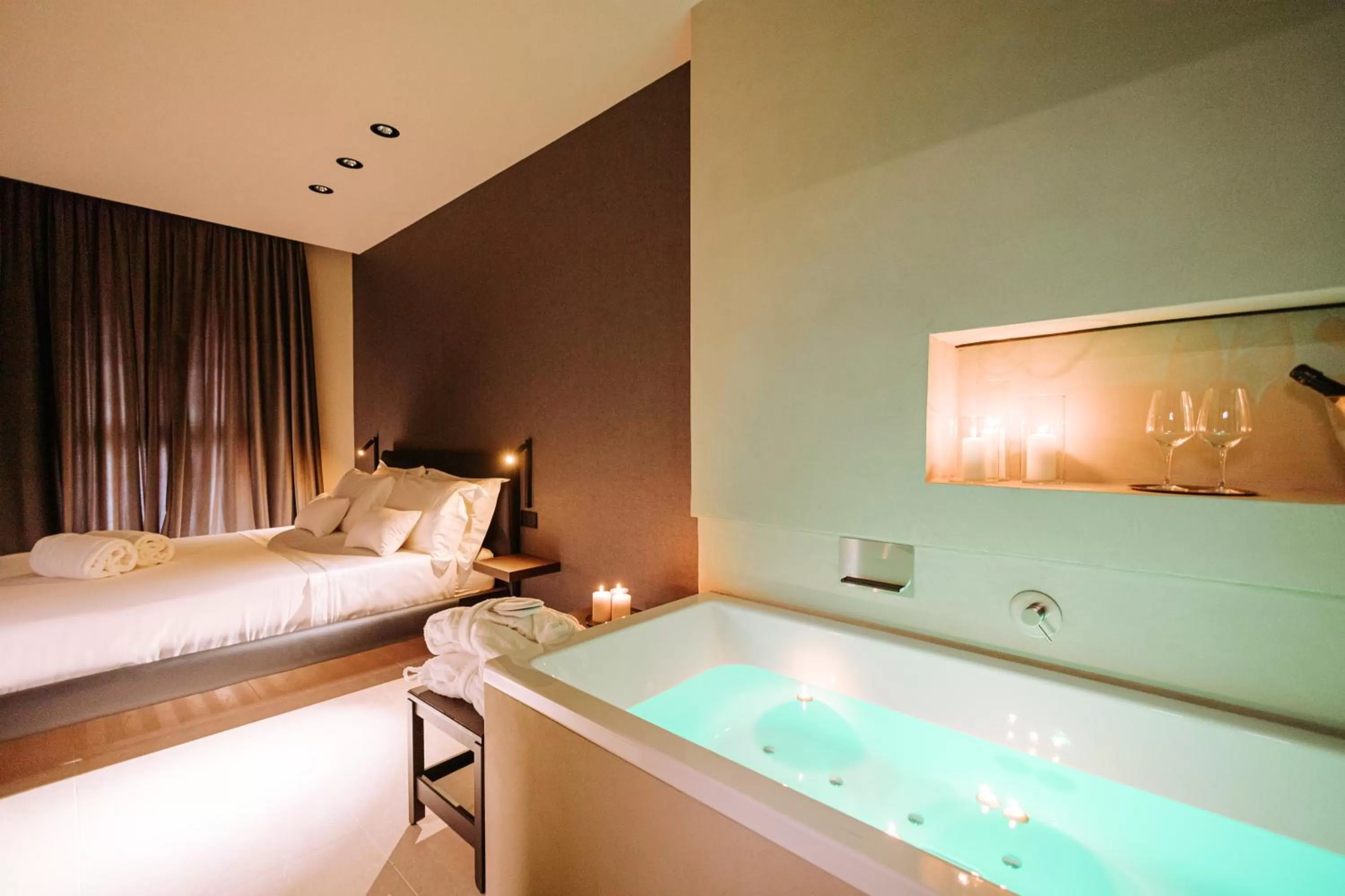 Bed in Suite1212 - Bandiera