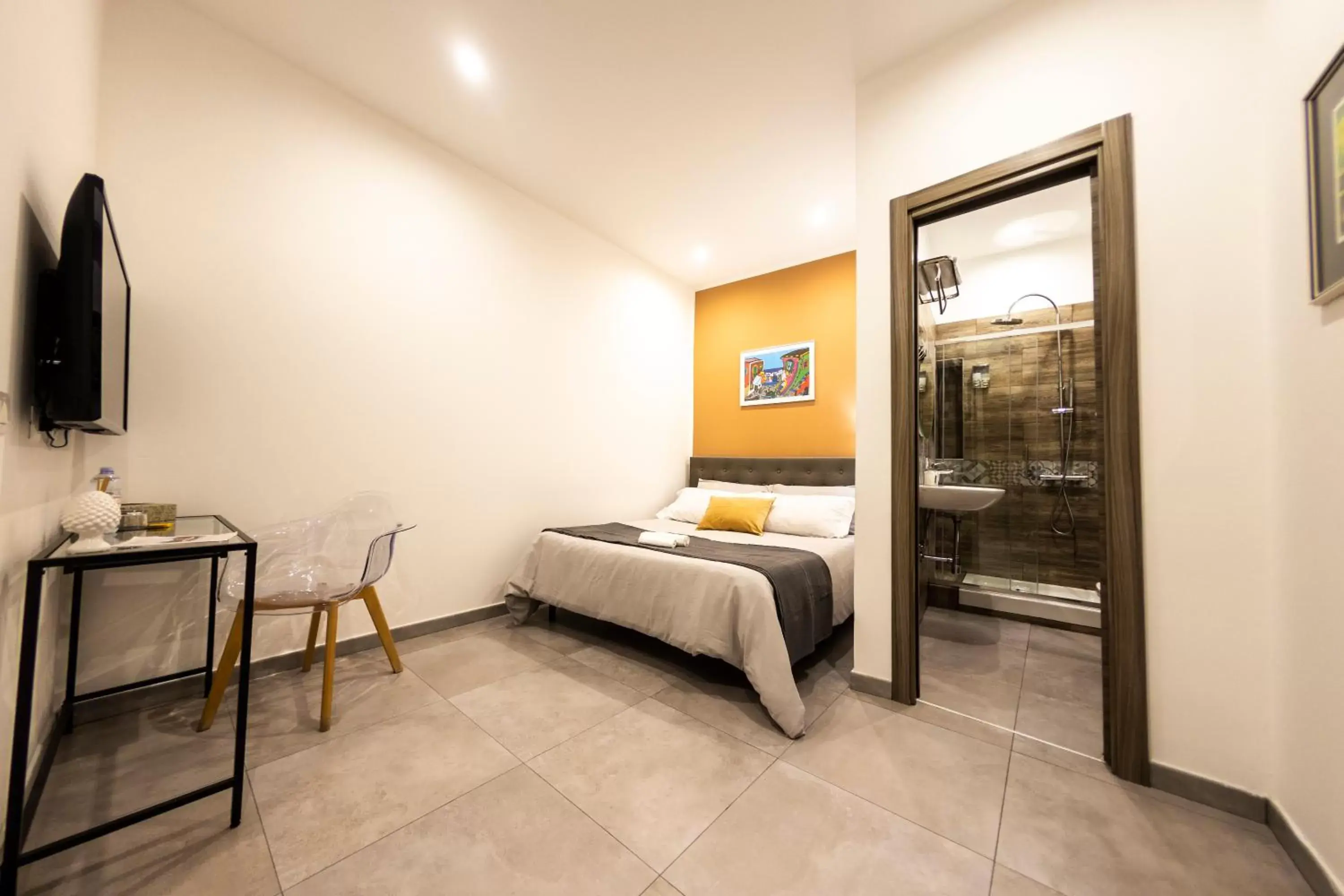 TV and multimedia, Bed in Sant’Agostino Boutique Rooms