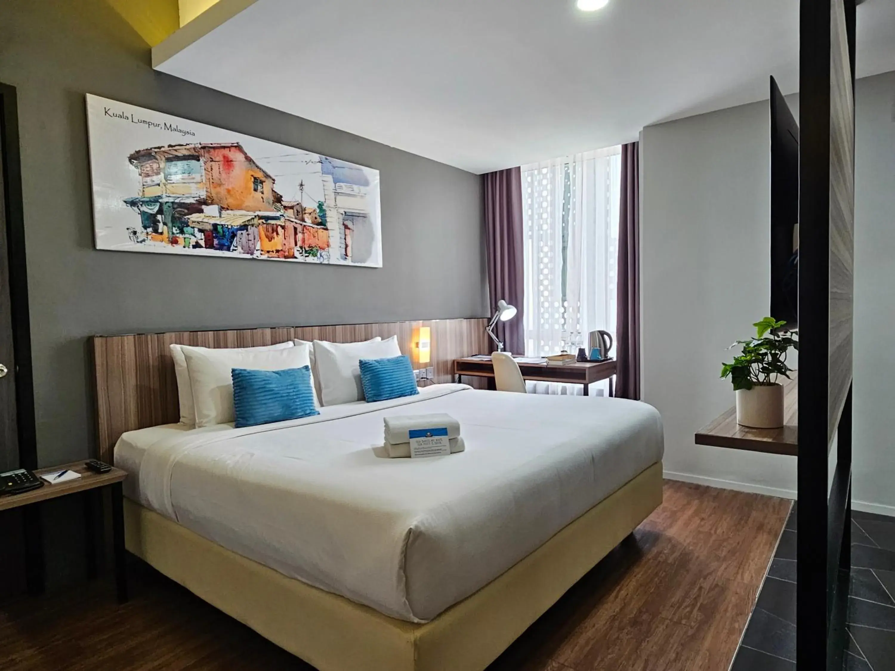 Bedroom, Bed in Days Hotel & Suites by Wyndham Fraser Business Park KL