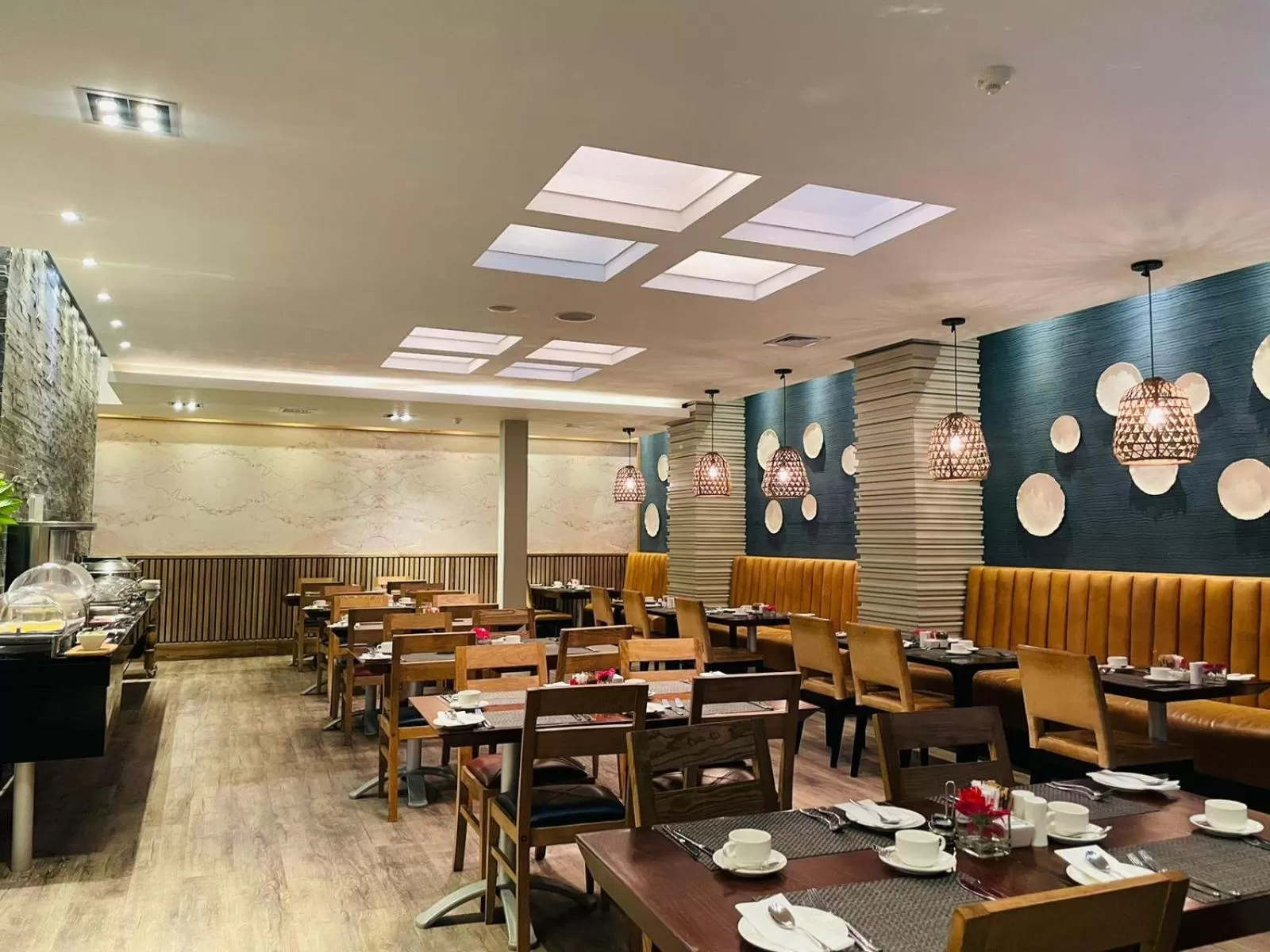 Restaurant/places to eat in Southern Sun Newlands