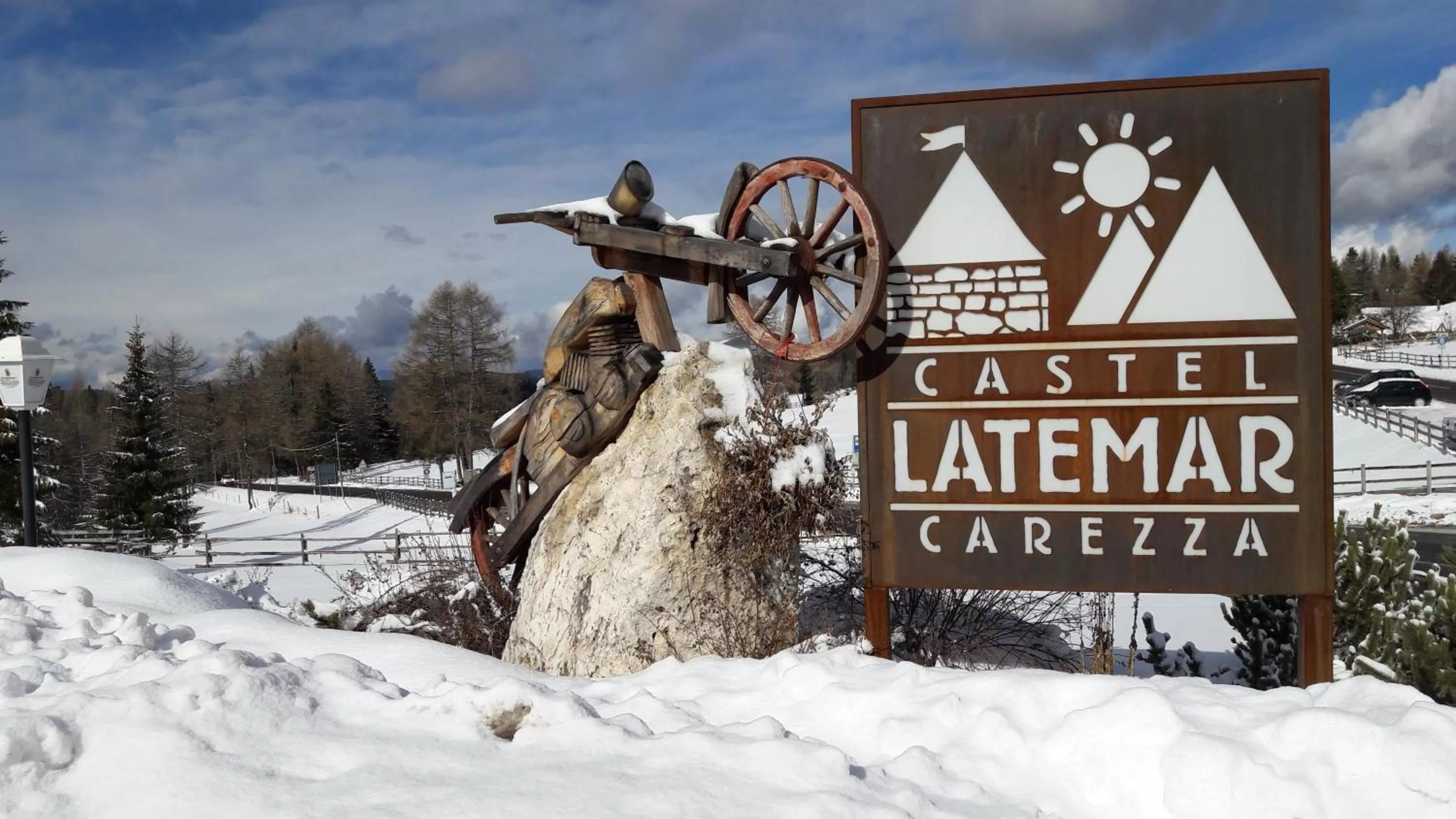 Property logo or sign in Hotel Castel Latemar