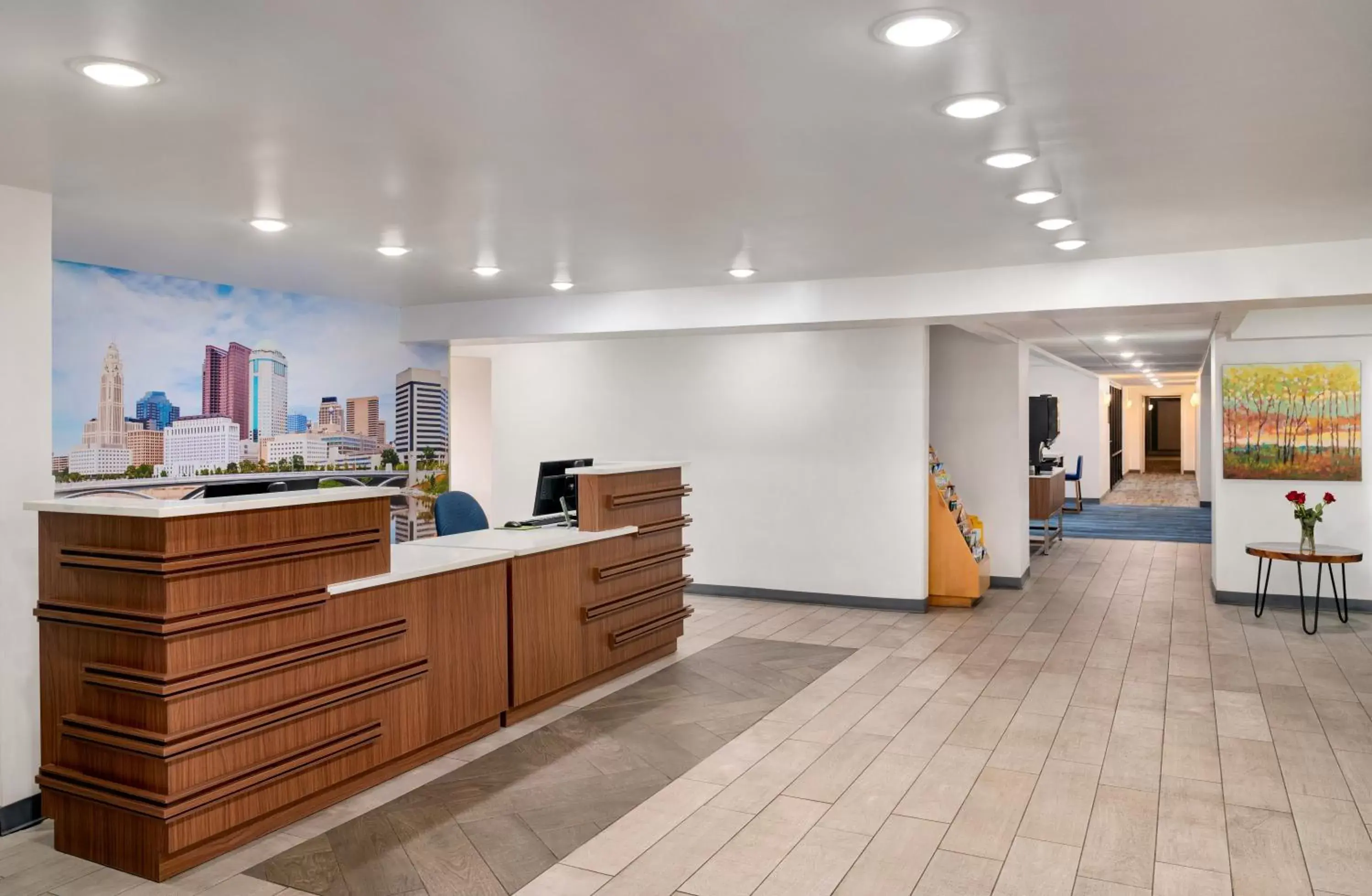 Lobby or reception in La Quinta Inn by Wyndham Columbus Airport Area