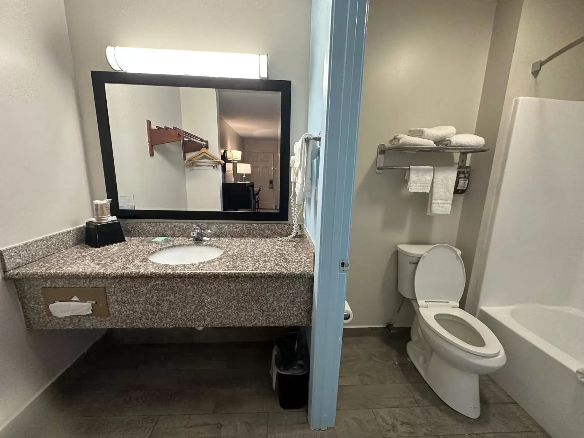 Toilet, Bathroom in Super 8 by Wyndham Ocean Springs Biloxi