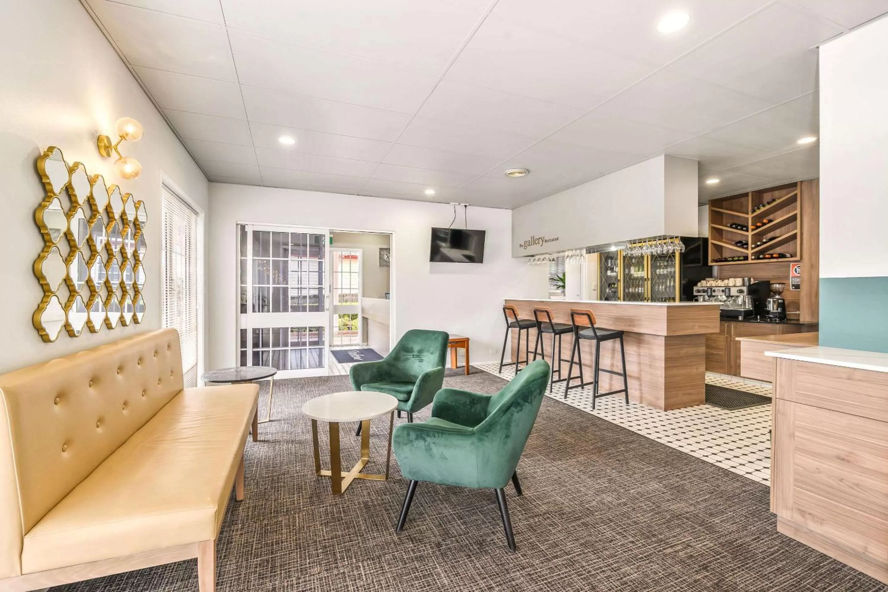 Restaurant/places to eat in Quality Inn Ashby House Tamworth