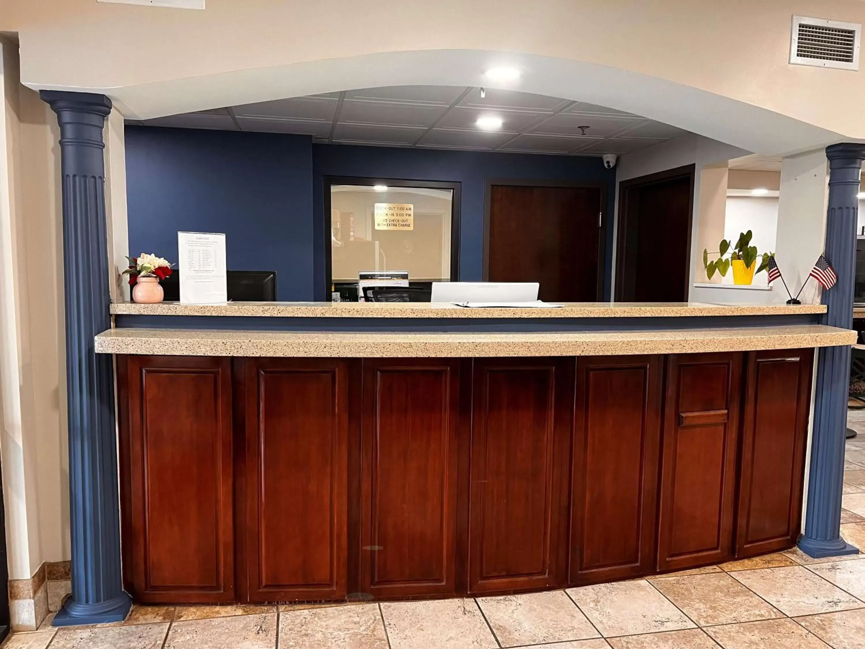 Lobby or reception, Lobby/Reception in SureStay Hotel by Best Western Morganton