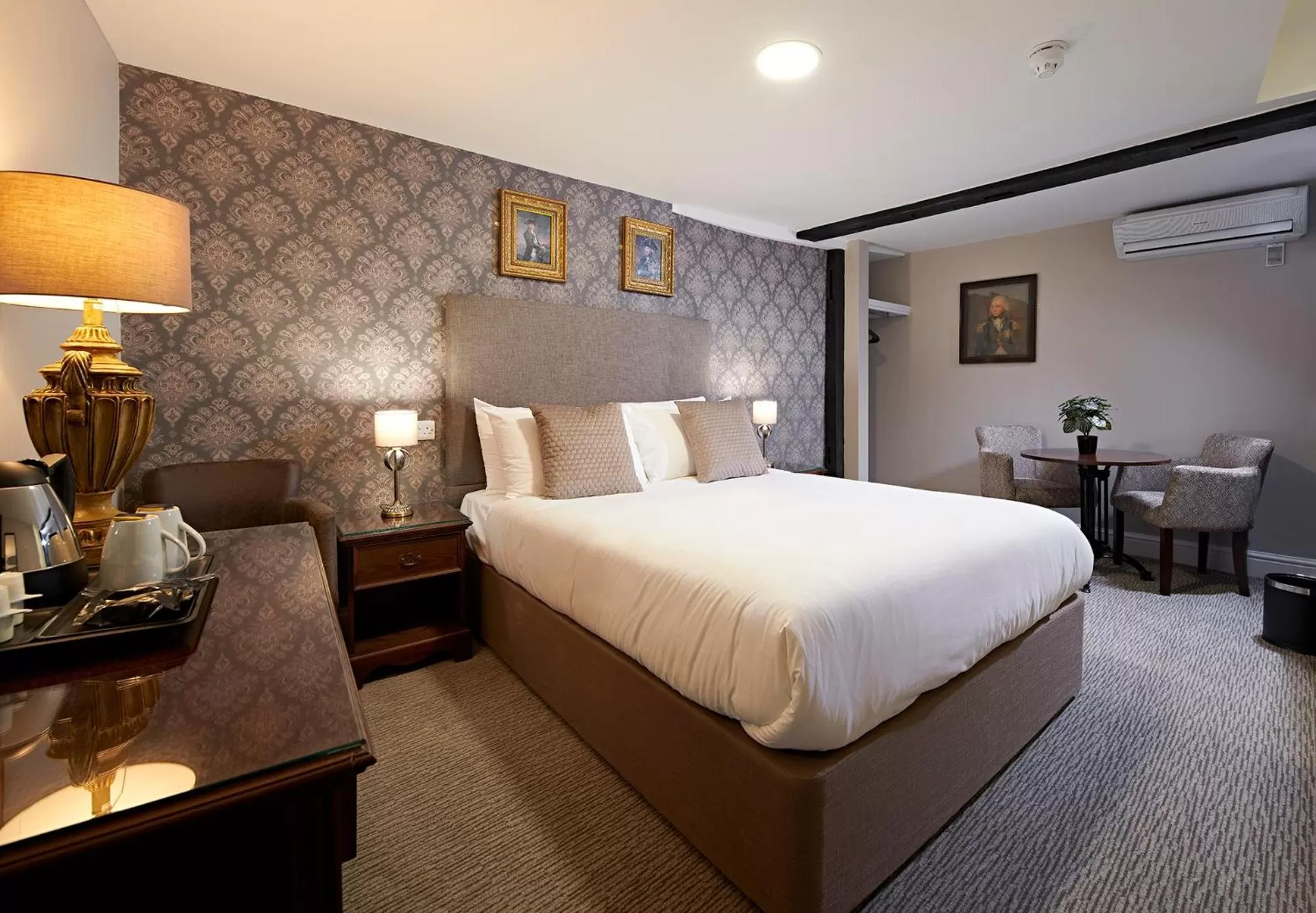 Bed in The Merchant's House, BW Signature Collection