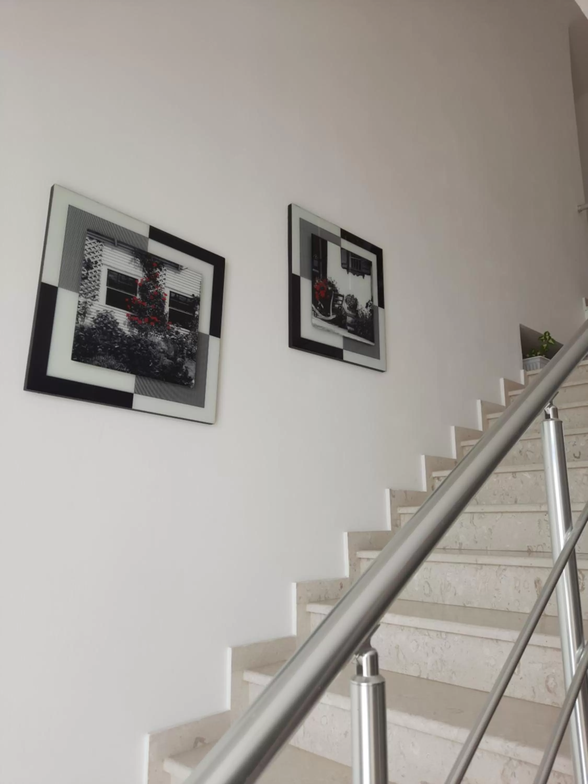 Guesthouse "PELIVANI"