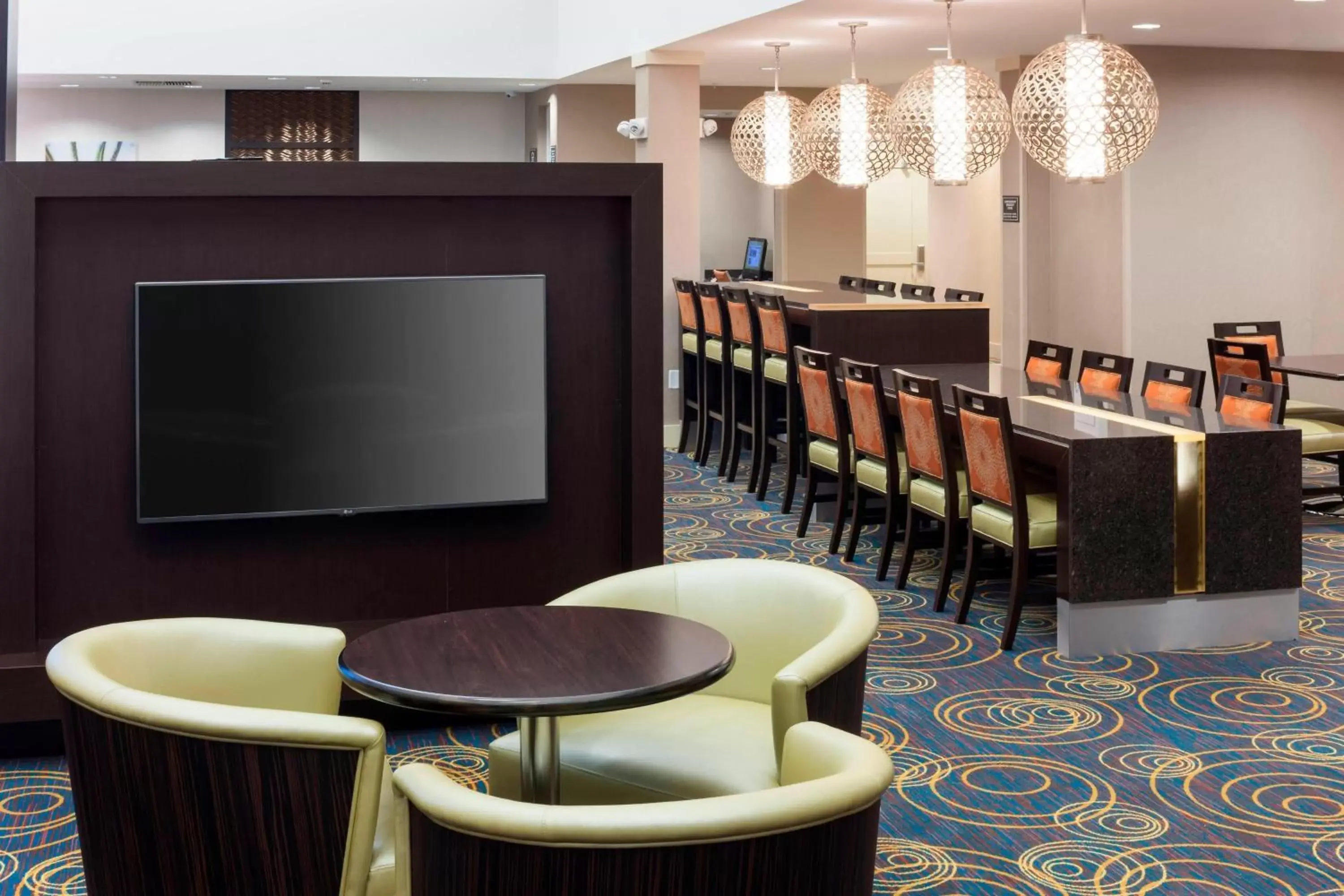 Restaurant/places to eat in Residence Inn by Marriott Fort Lauderdale Airport & Cruise Port