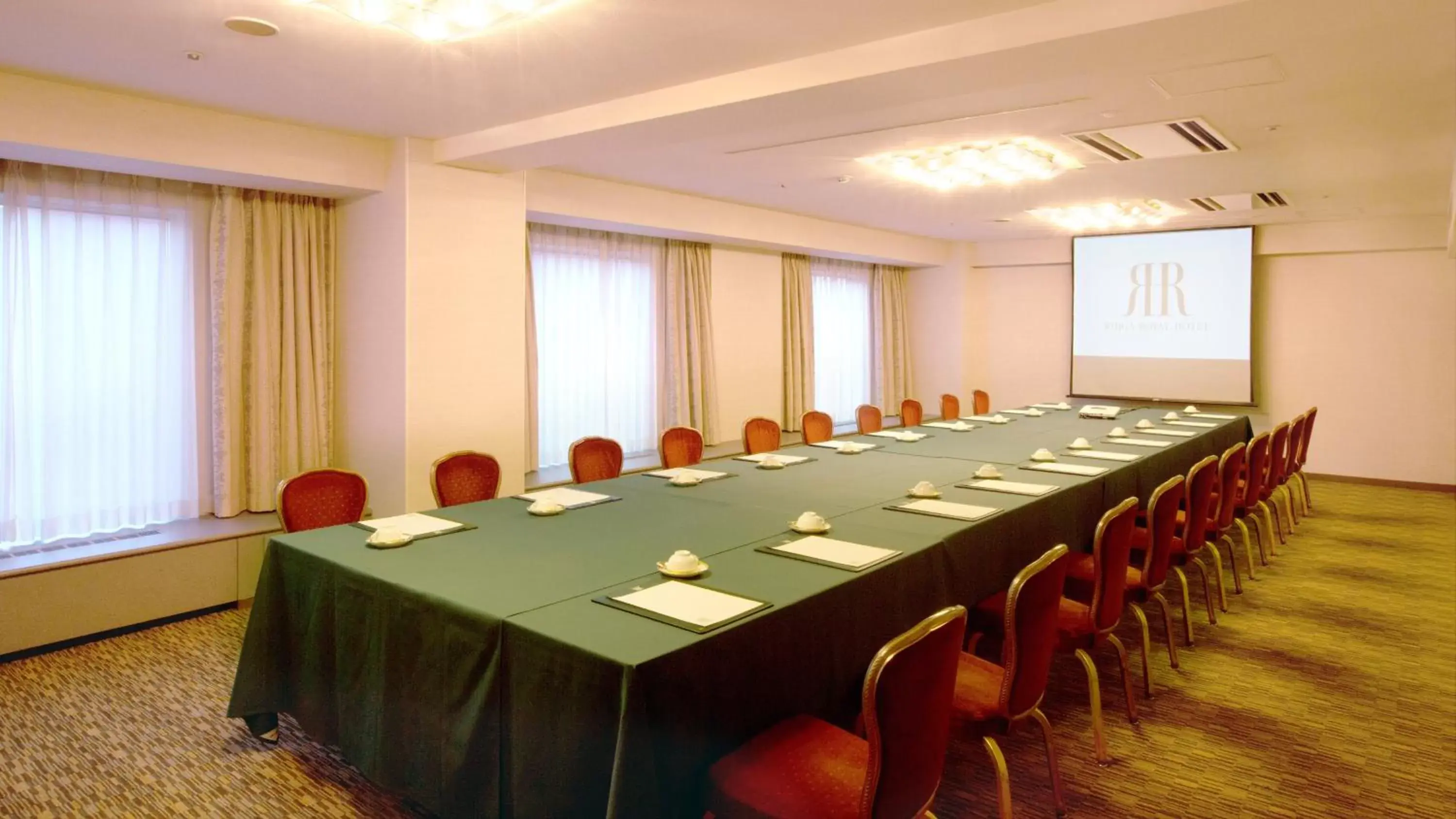 Meeting/conference room in RIHGA Royal Hotel Osaka