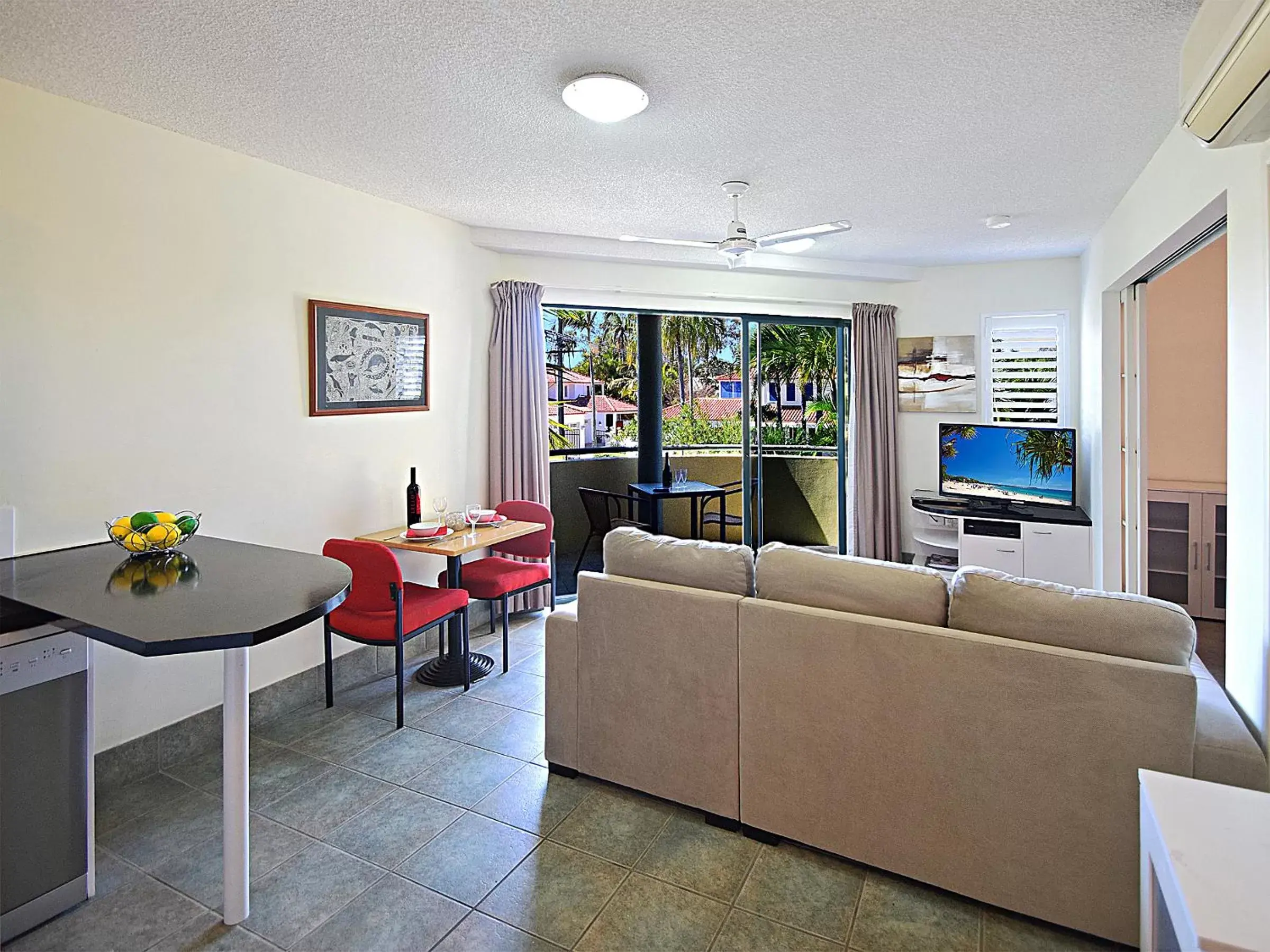 Balcony/Terrace, Seating Area in Noosa River Sandy Shores