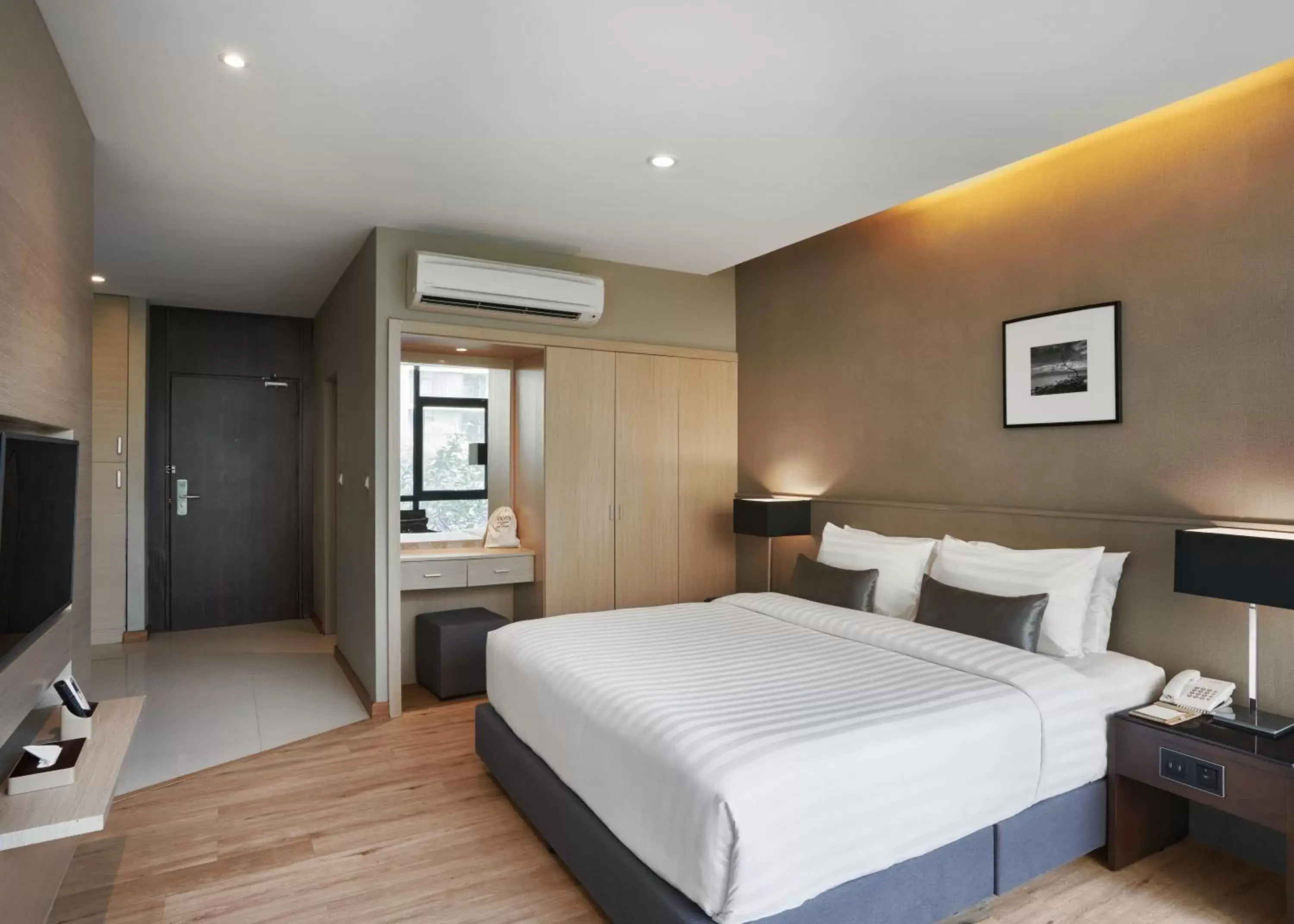 Bedroom, Bed in Altera Hotel and Residence by At Mind