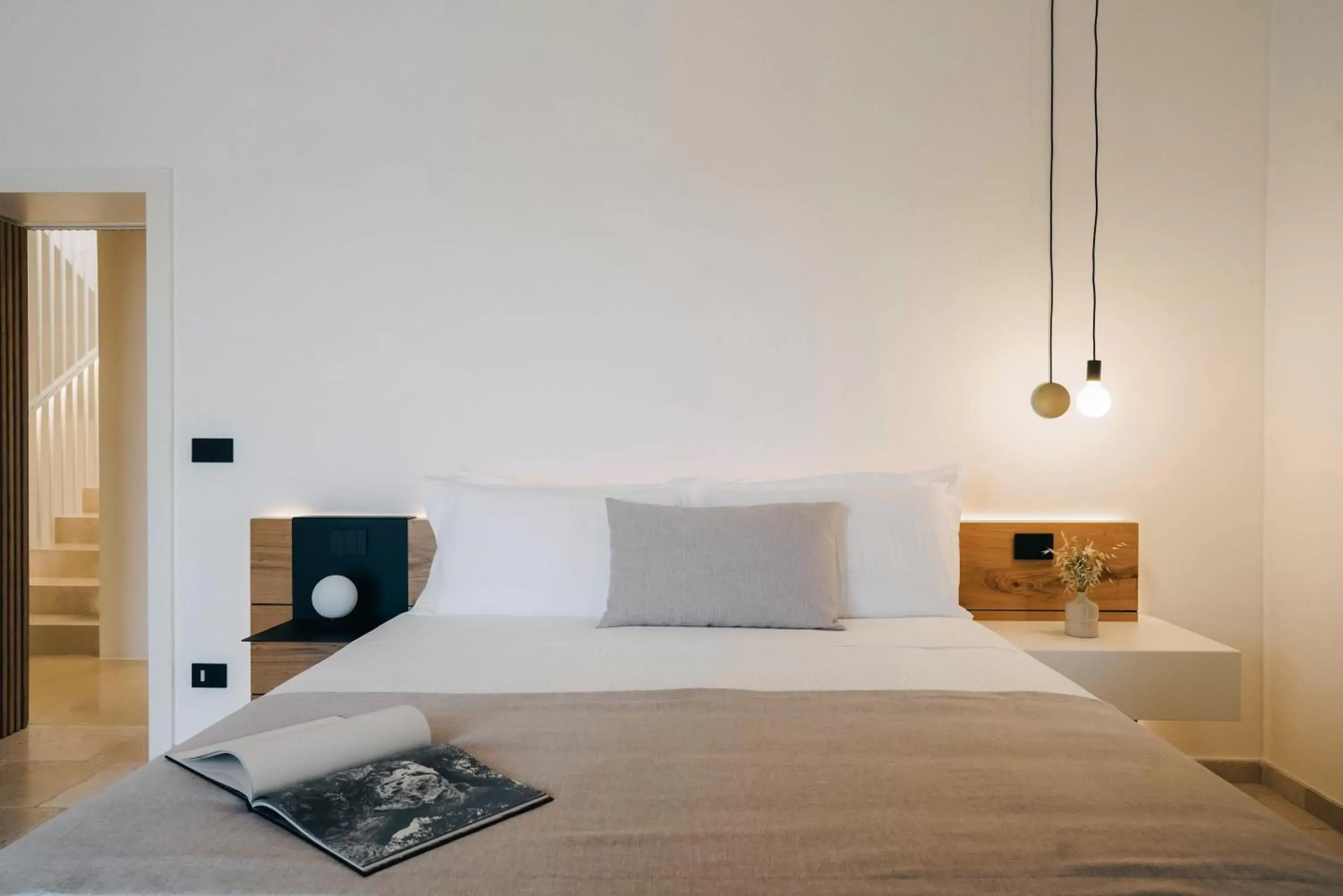 Bedroom, Bed in Essenza Relais Contemporaneo