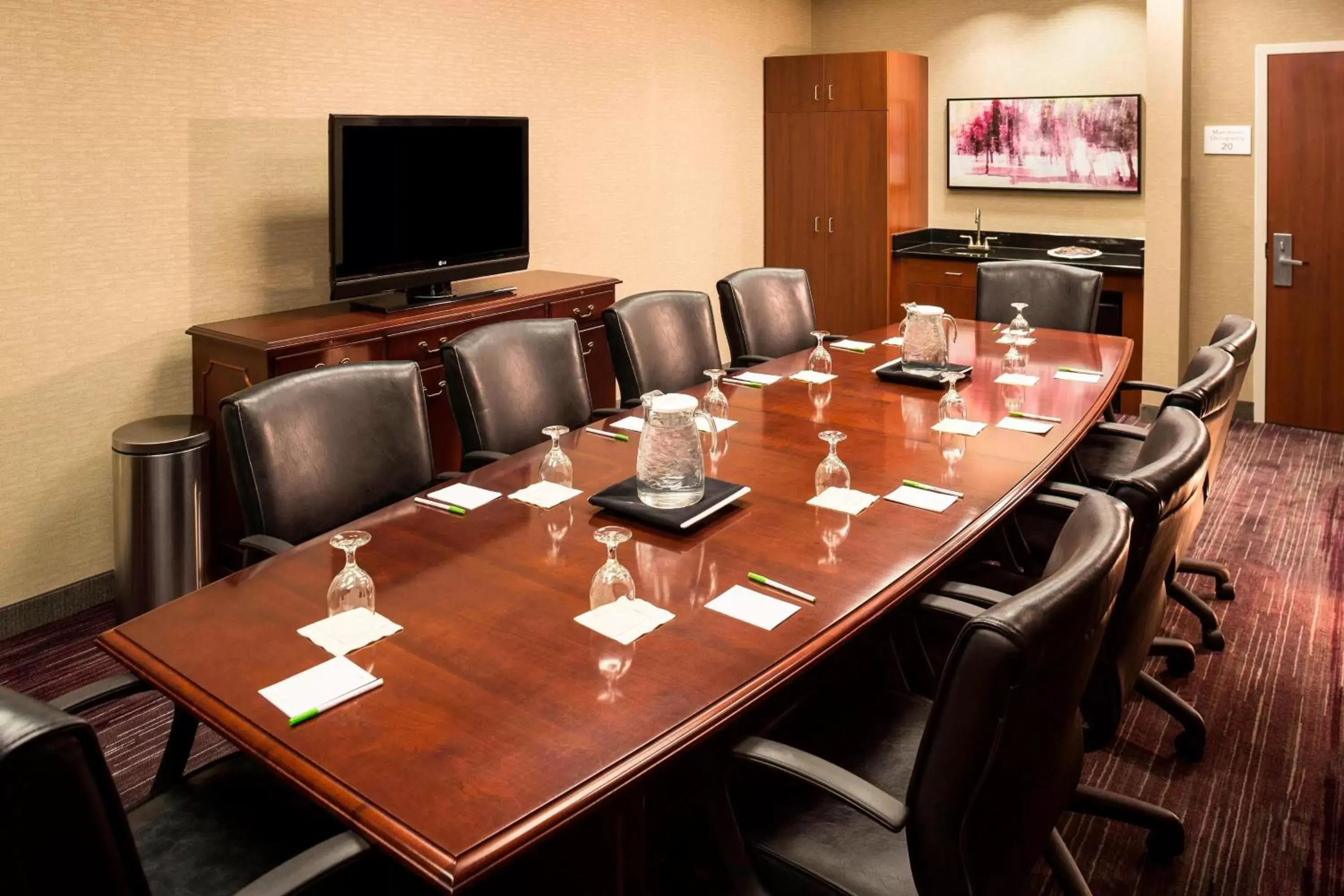 Meeting/conference room in Courtyard By Marriott Sioux Falls