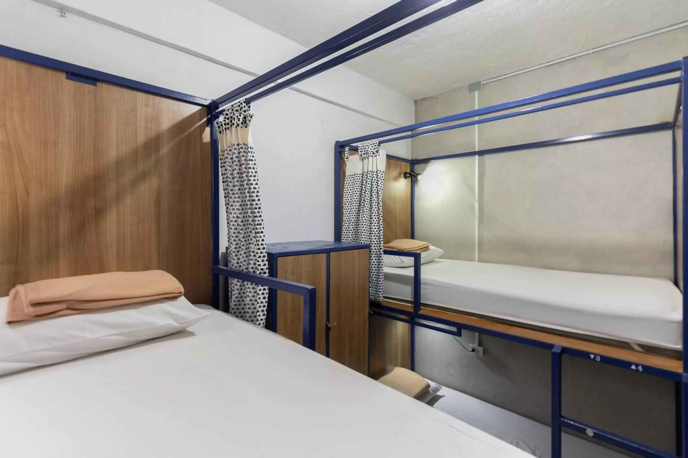 Bedroom, Bunk Bed in Hoft Hostel Bangkok