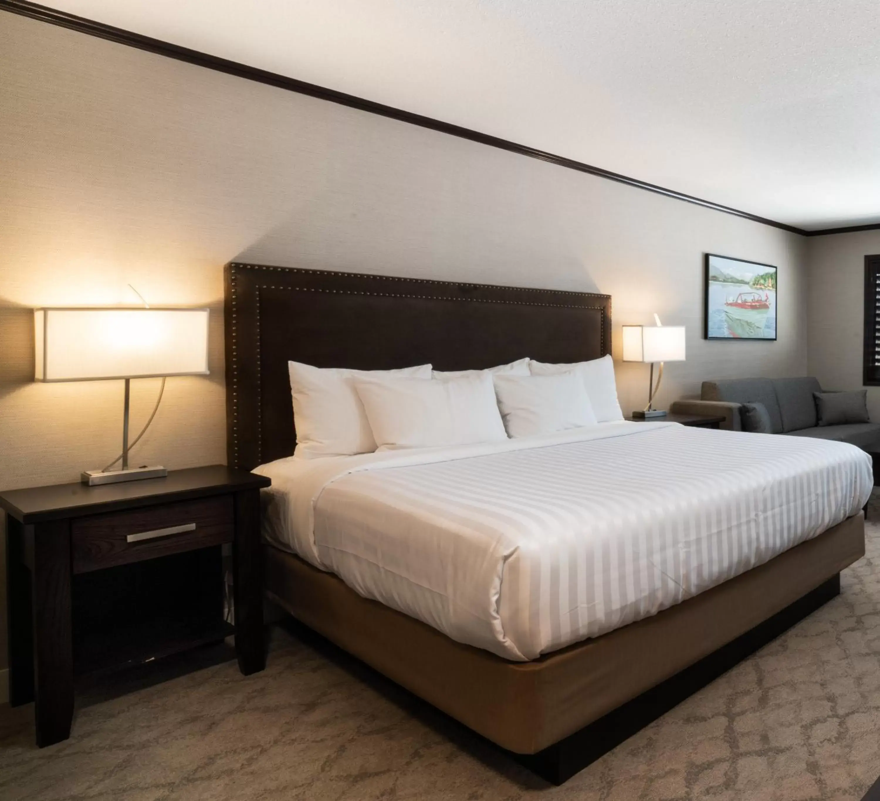 Bed in Prestige Lakeside Resort, WorldHotels Elite