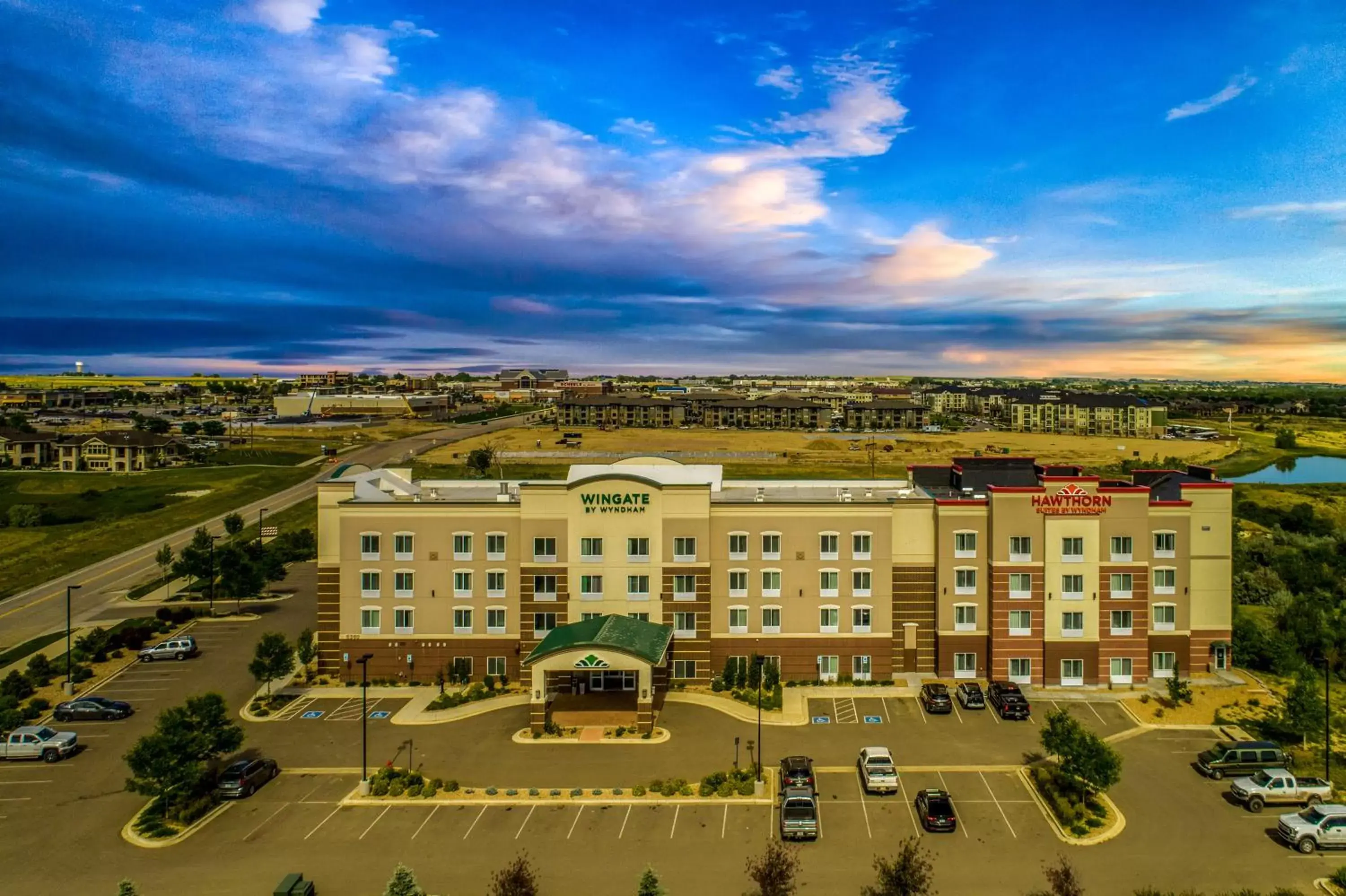 Property building, Bird's-eye View in Wingate by Wyndham Loveland Johnstown