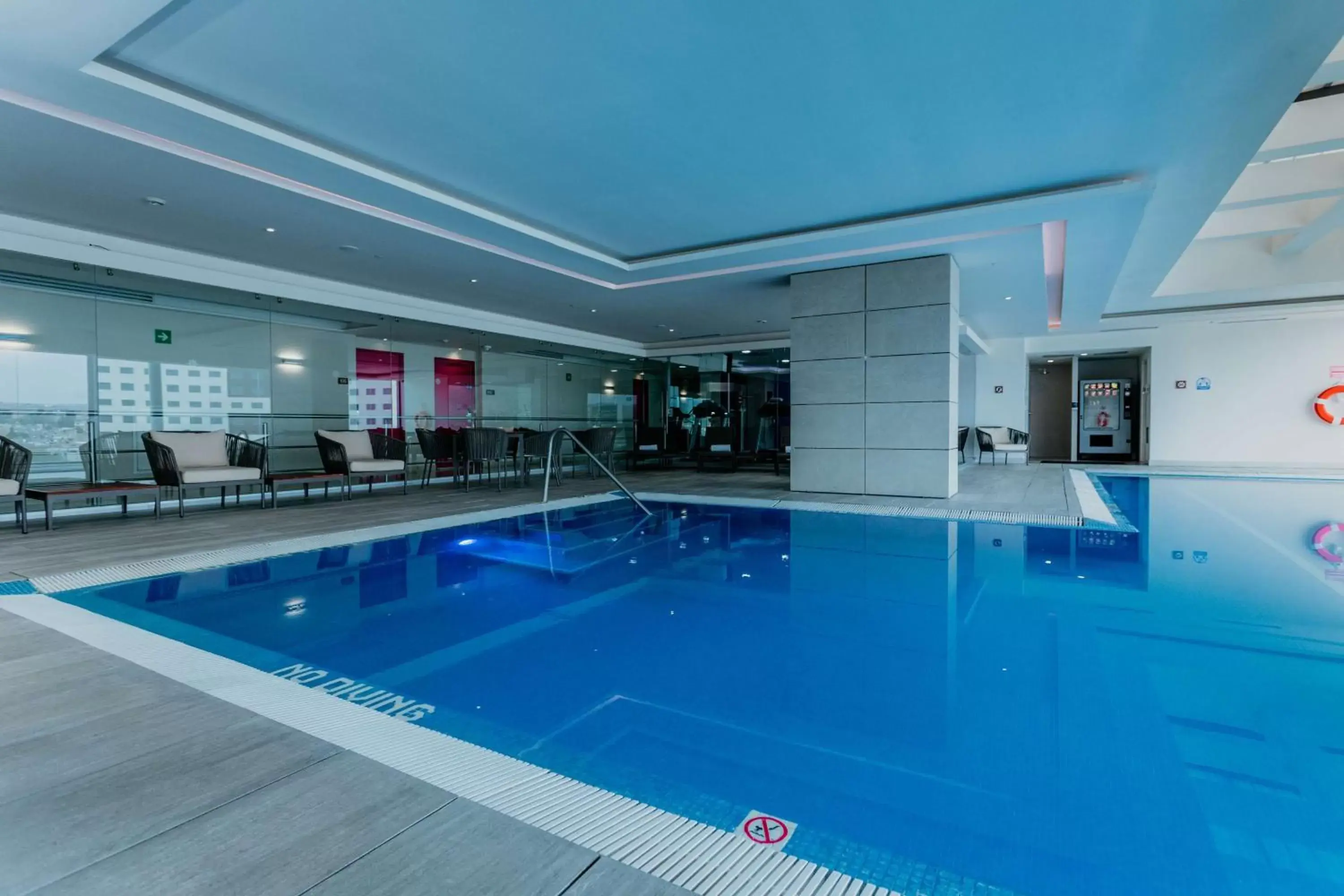 Pool view in Hilton Garden Inn Silao Aeropuerto Bajio Pool view in Hilton Garden Inn Silao Aeropuerto Bajio