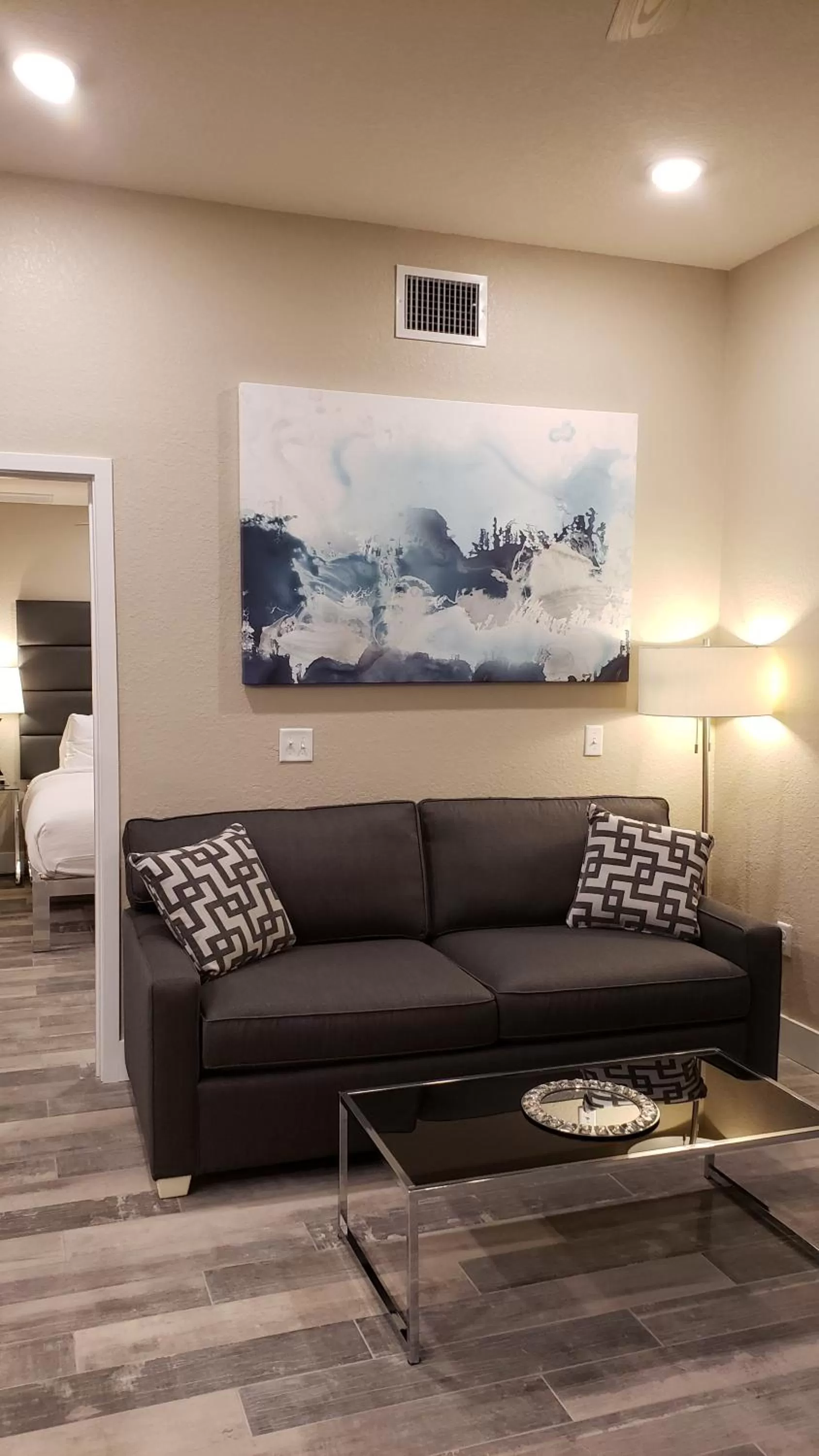 Living room in Barefoot Beach Club