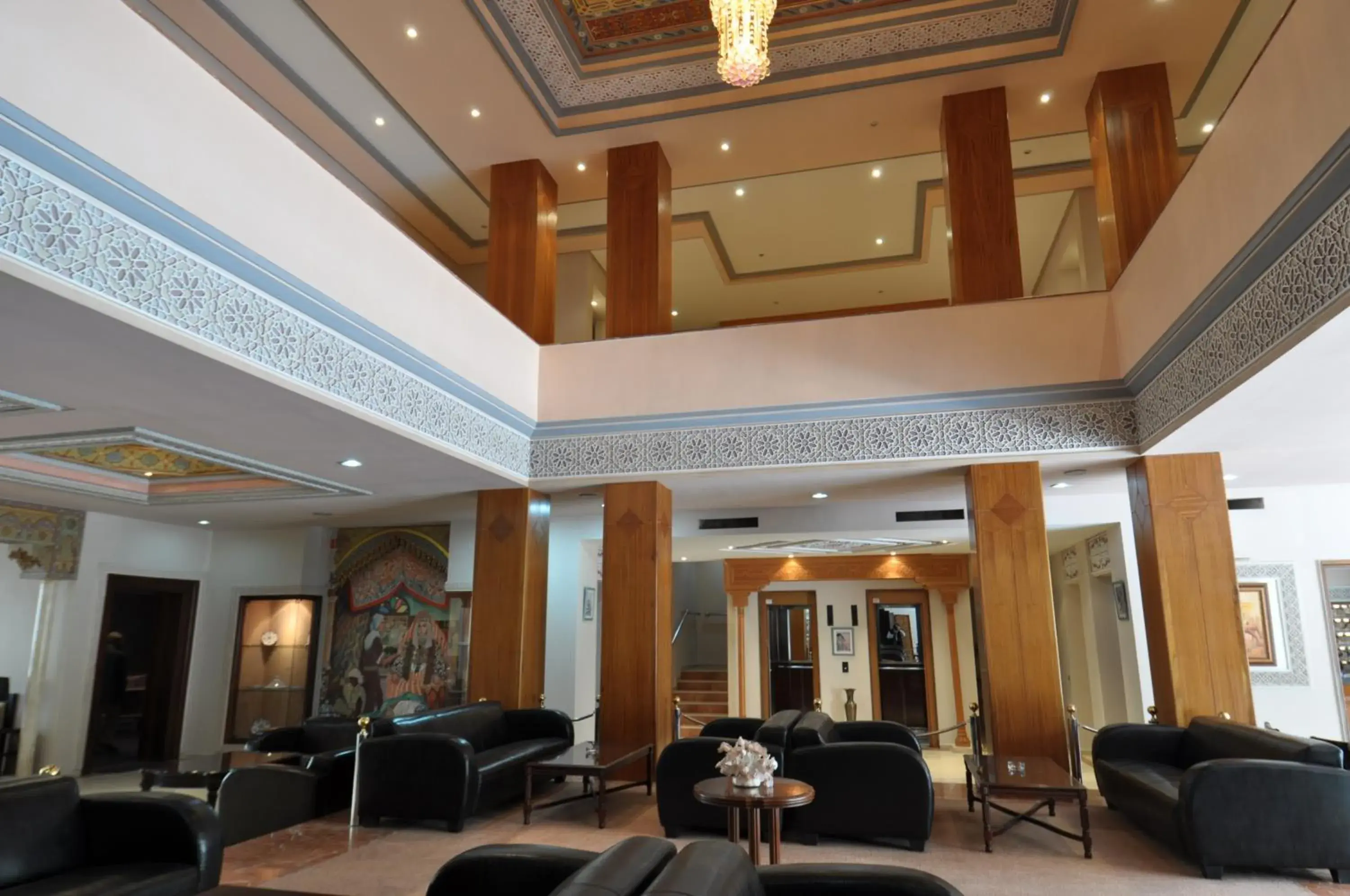 Lounge or bar, Lobby/Reception in Hôtel Wassim