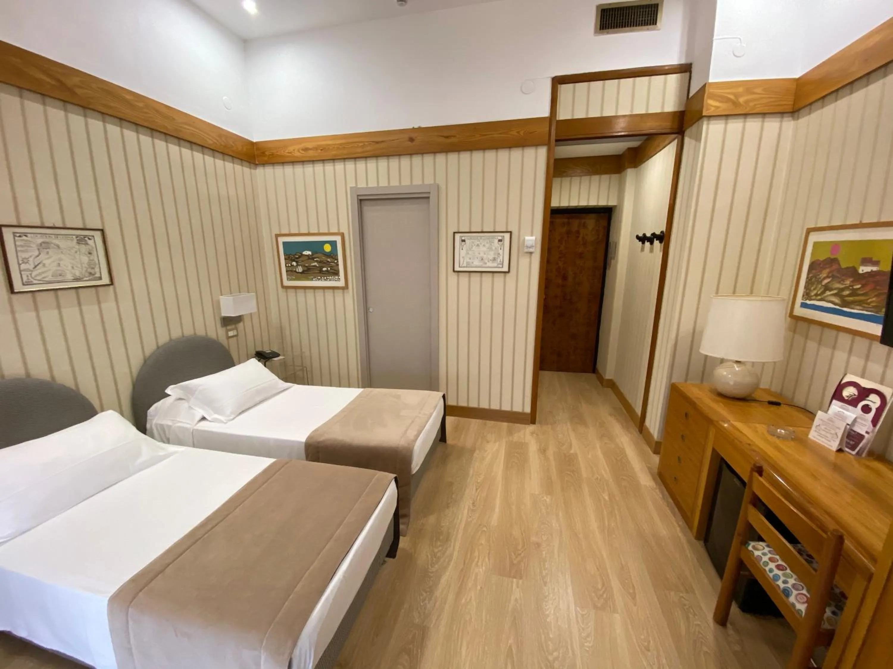 Photo of the whole room, Bed in Hotel Cicolella