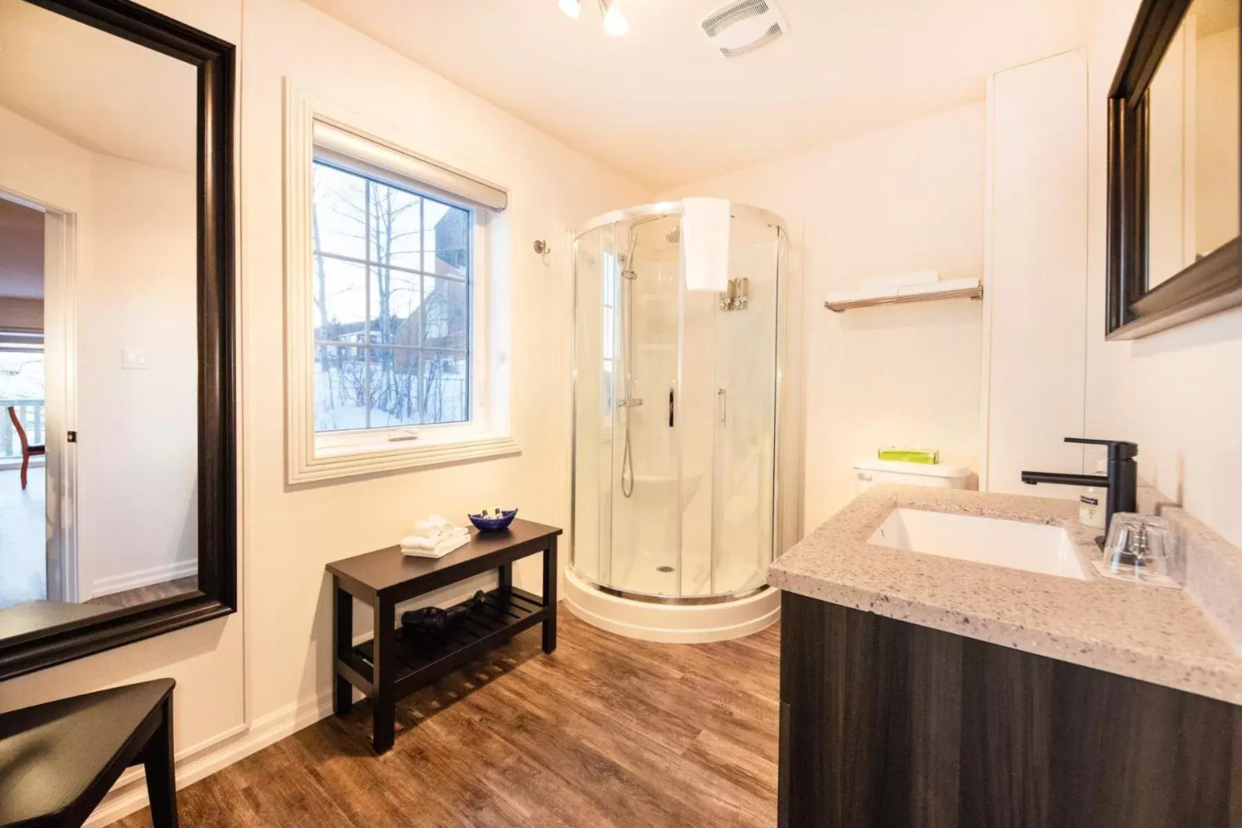 Bathroom in Auberge Sous les Arbres