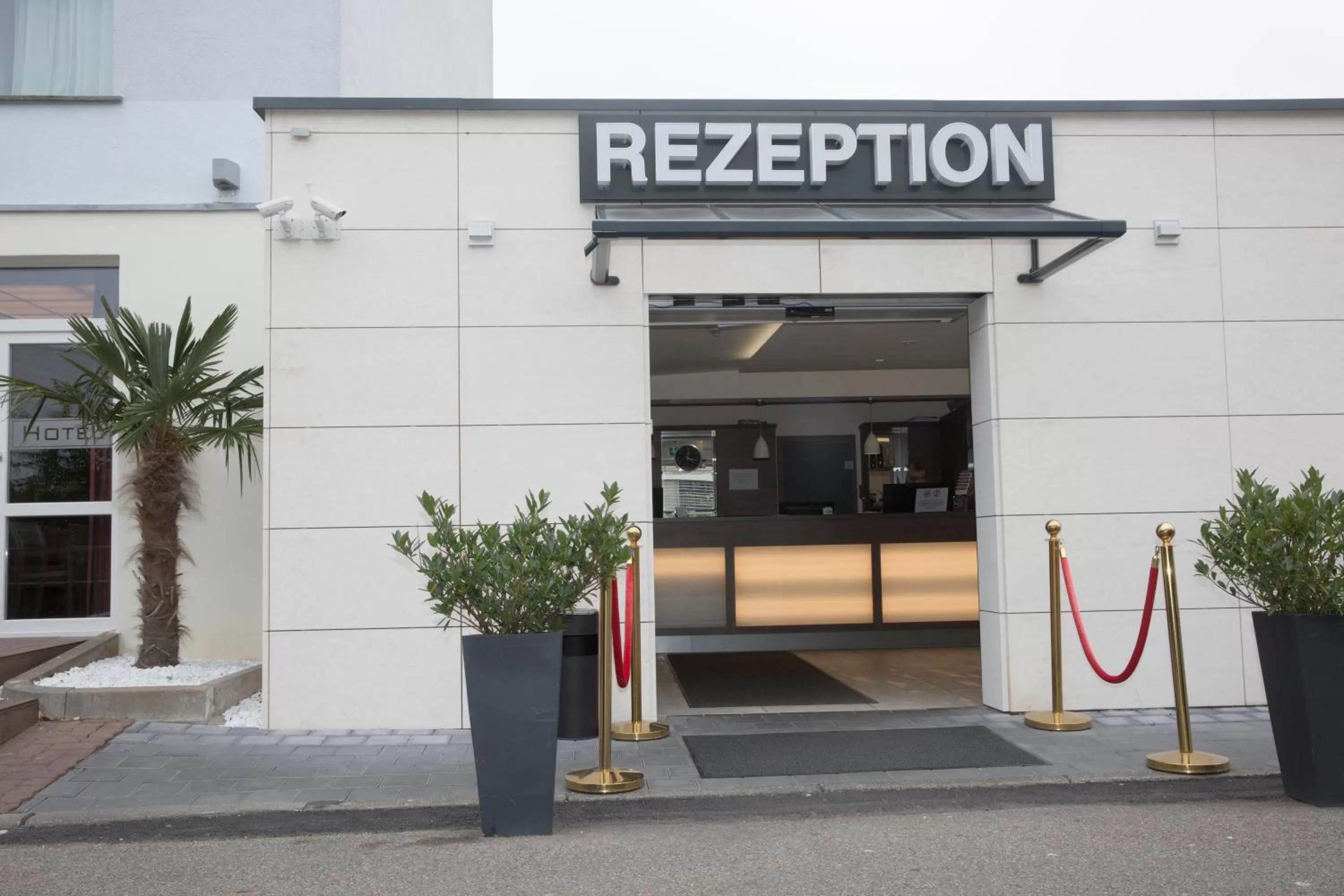 Lobby or reception in Trip Inn Goethe Conference Hotel