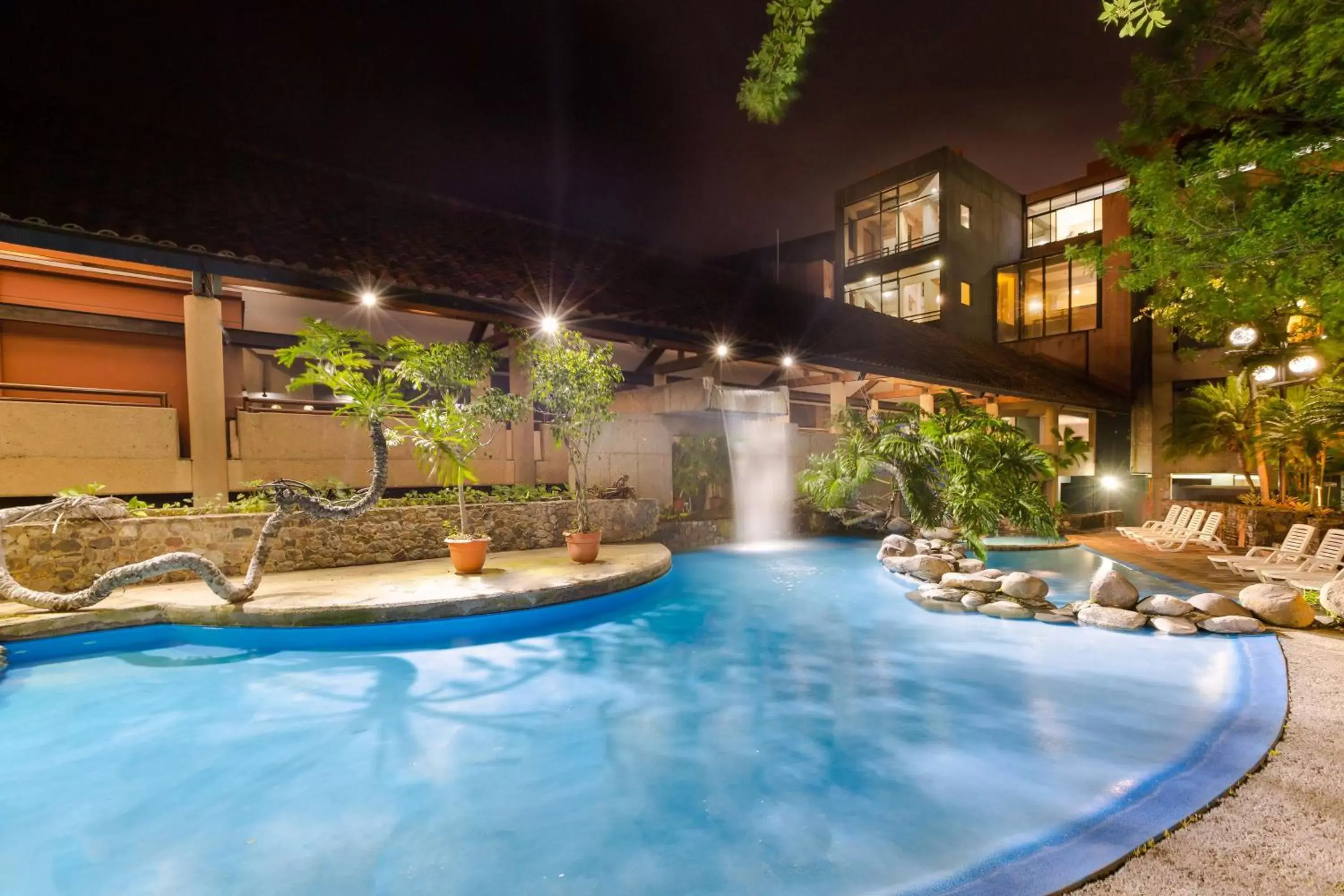 Activities, Property Building in Radisson Hotel San Jose - Costa Rica