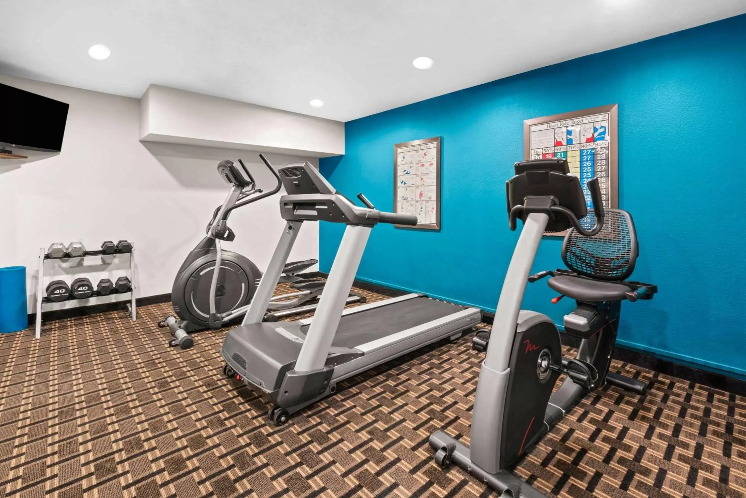 Activities, Fitness Center/Facilities in La Quinta by Wyndham Portland NW