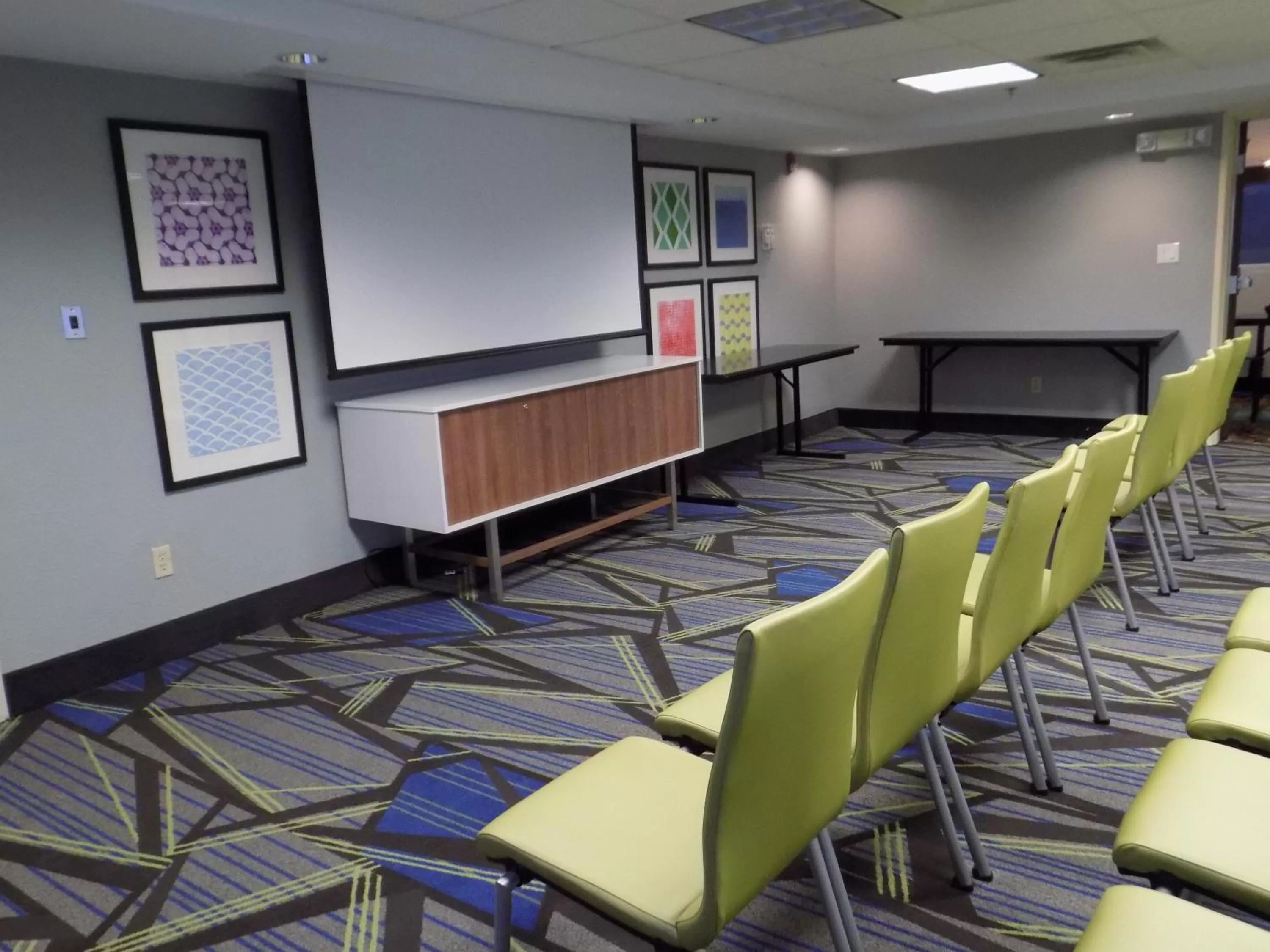 Meeting/conference room in Holiday Inn Express Hotel & Suites Albuquerque - North Balloon Fiesta Park by IHG