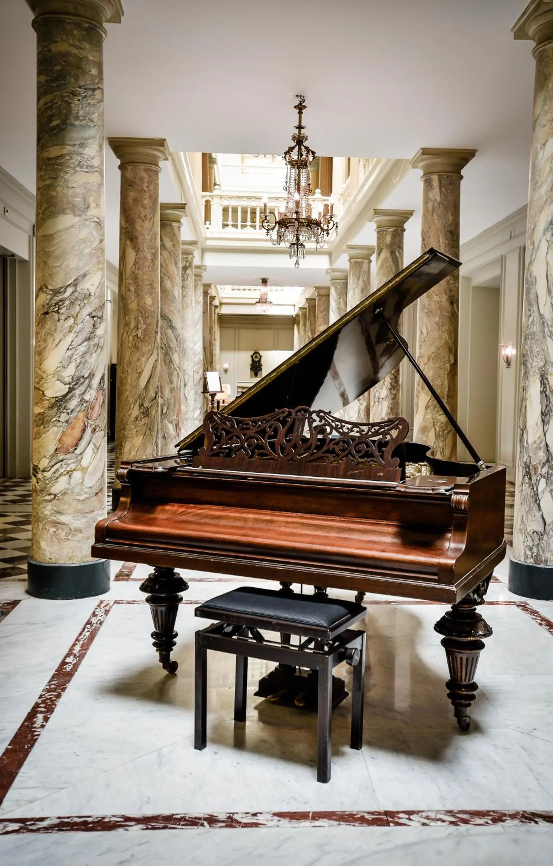 Lobby or reception in Hôtel Des Trois Couronnes & Spa - The Leading Hotels of the World