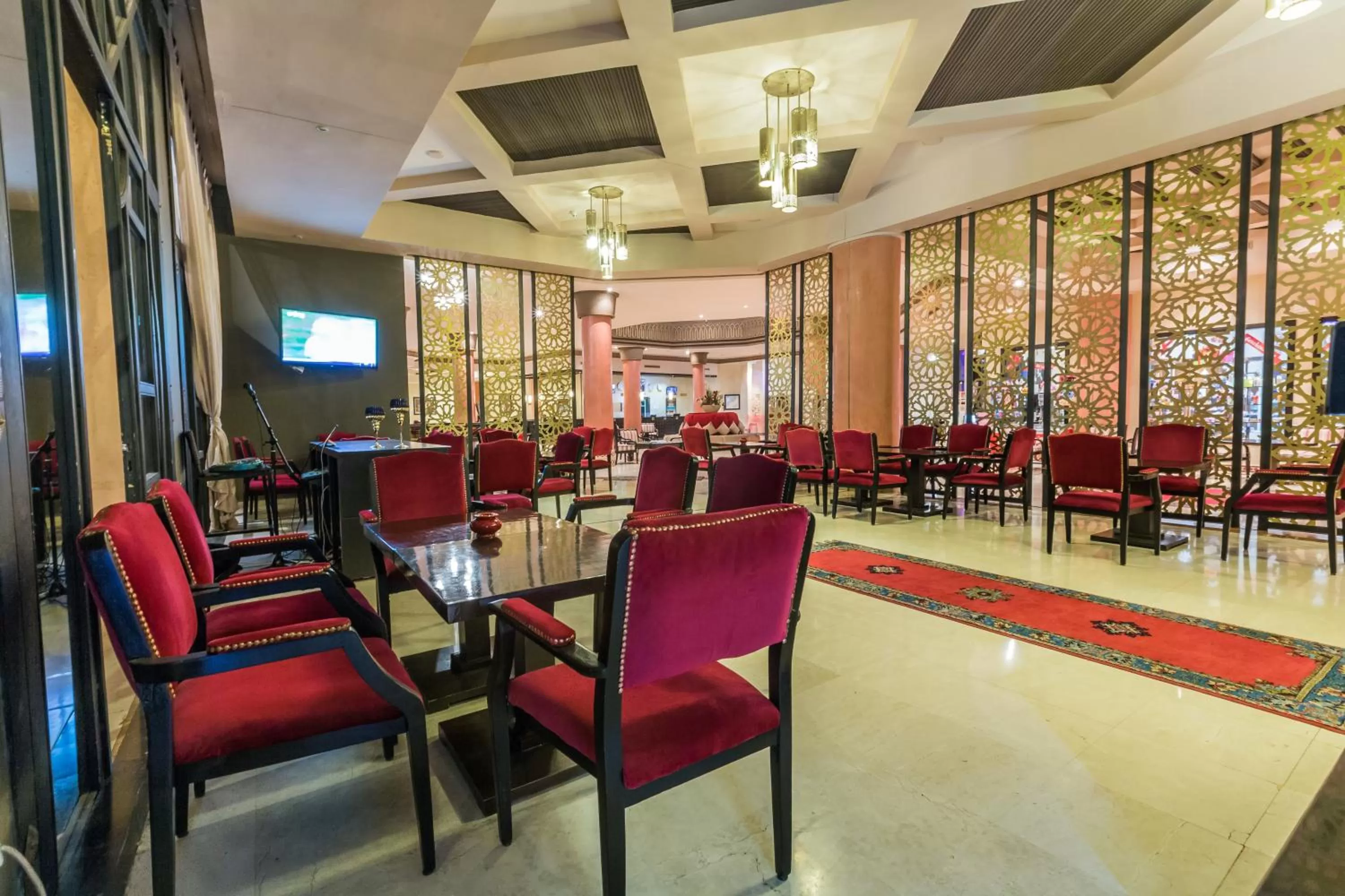 Lounge or bar in Zalagh Kasbah Hotel & Spa