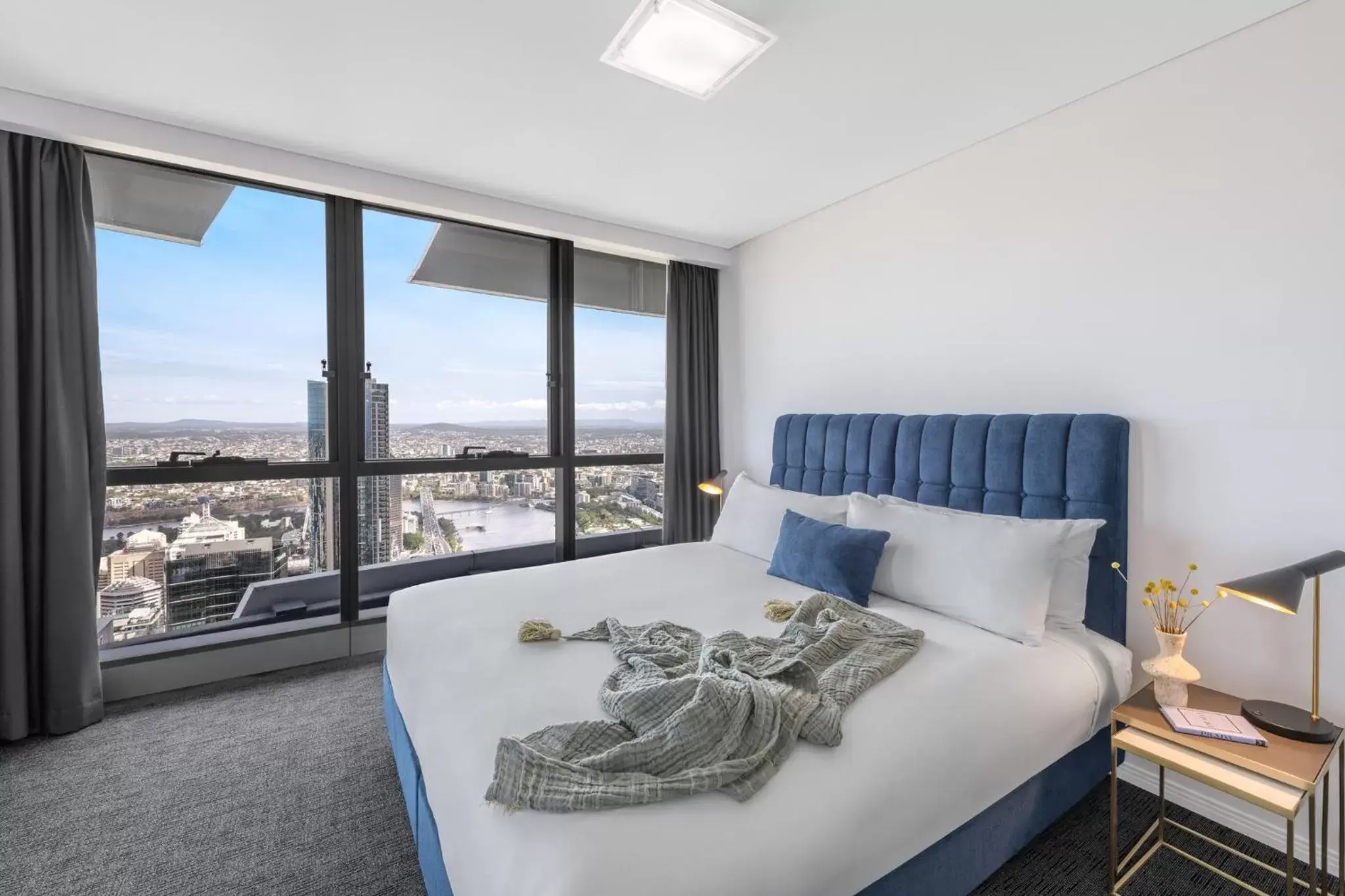 Bed in Meriton Suites Herschel Street, Brisbane