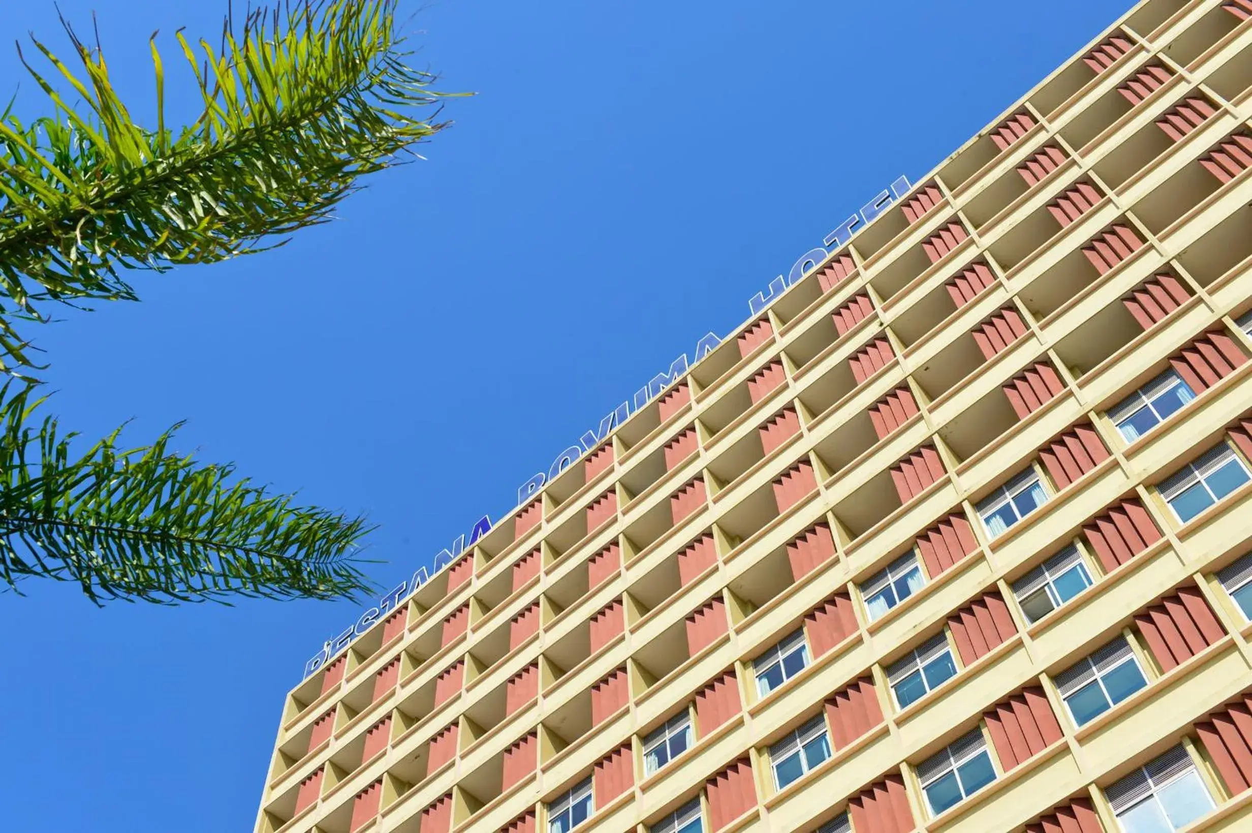 Facade/entrance, Property Building in Pestana Rovuma