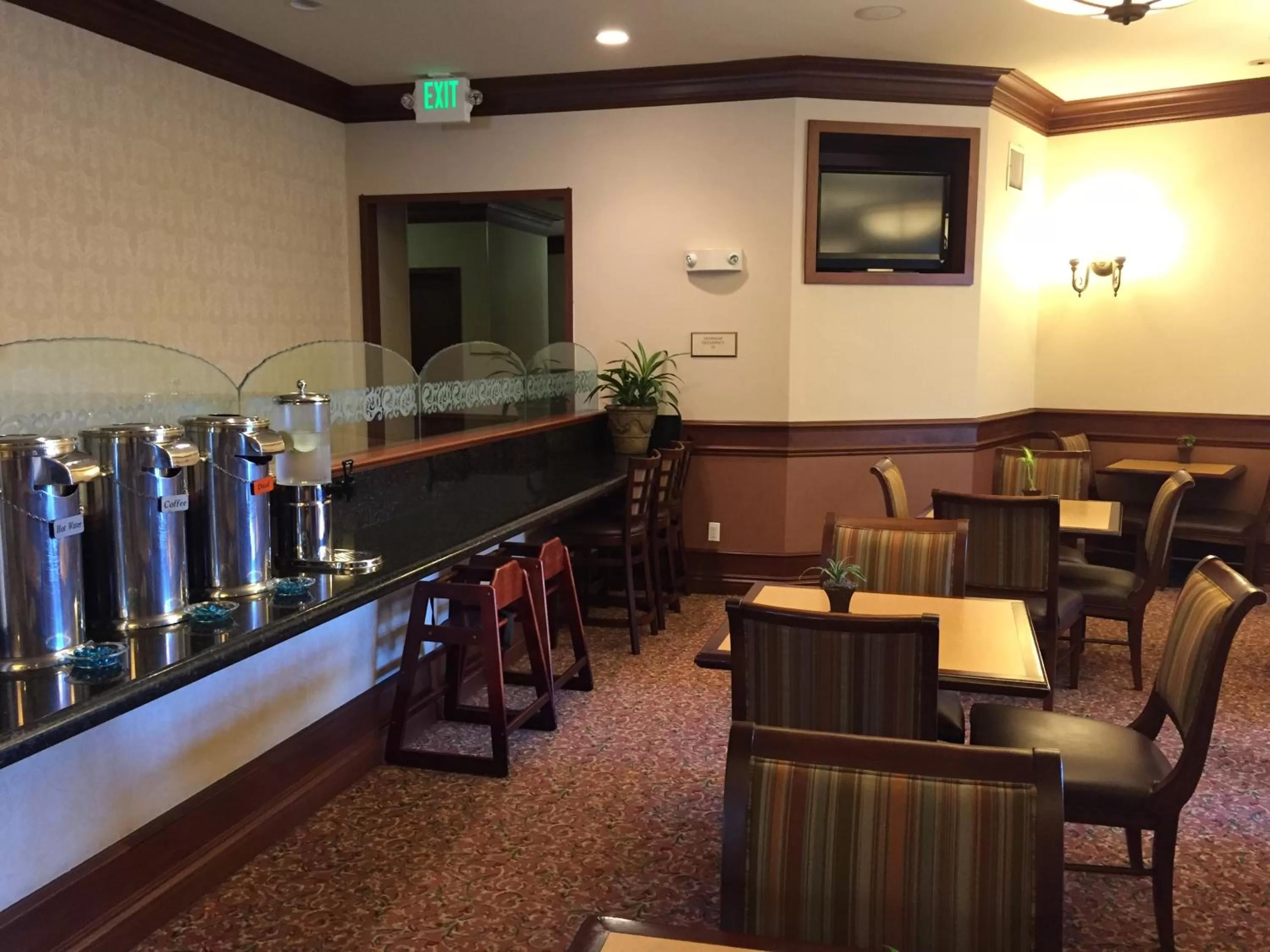 Area and facilities in Bay Landing Hotel