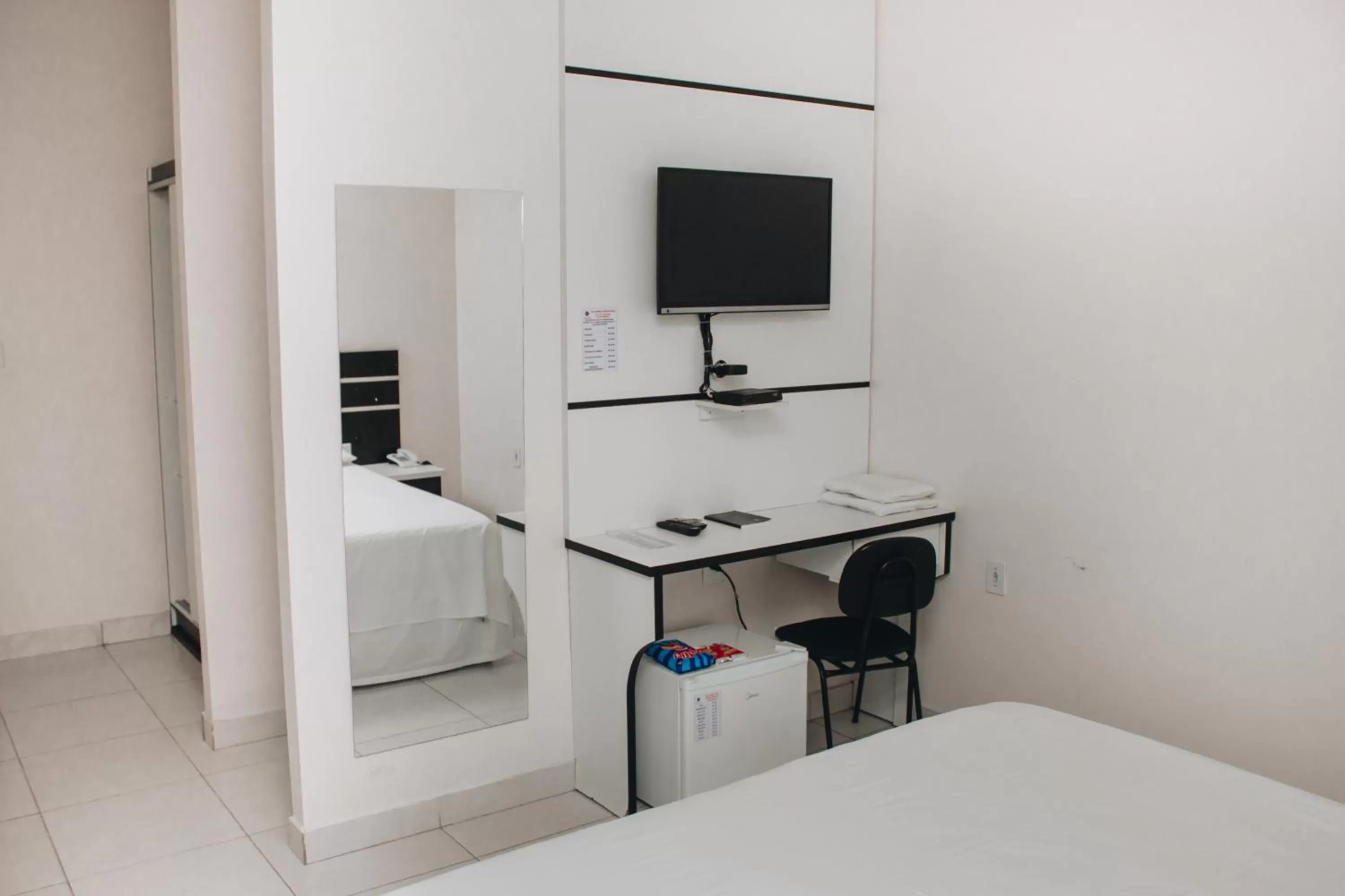 TV/Entertainment Center in Samir Hotel Business