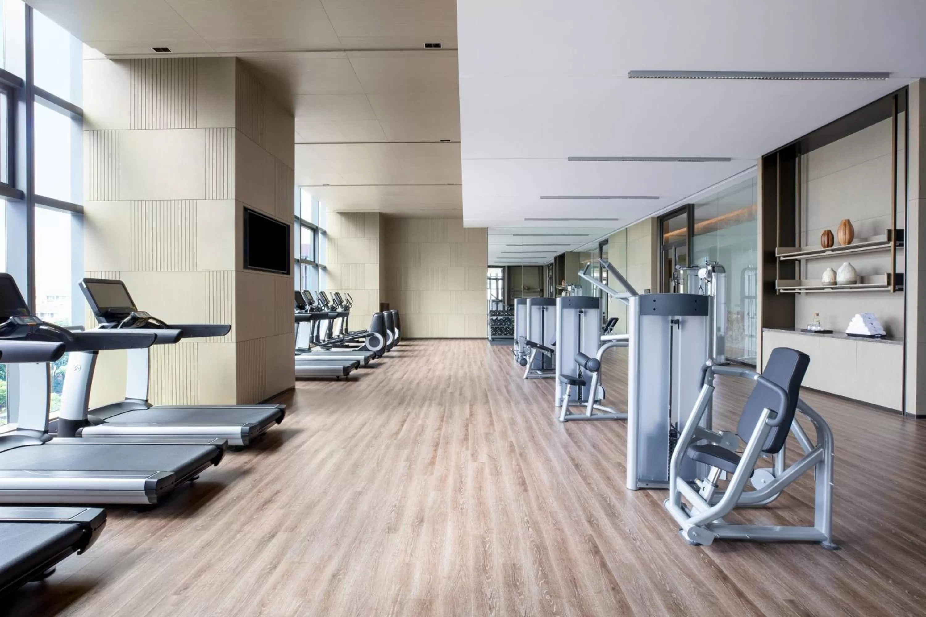Fitness centre/facilities in Zhangjiagang Marriott Hotel